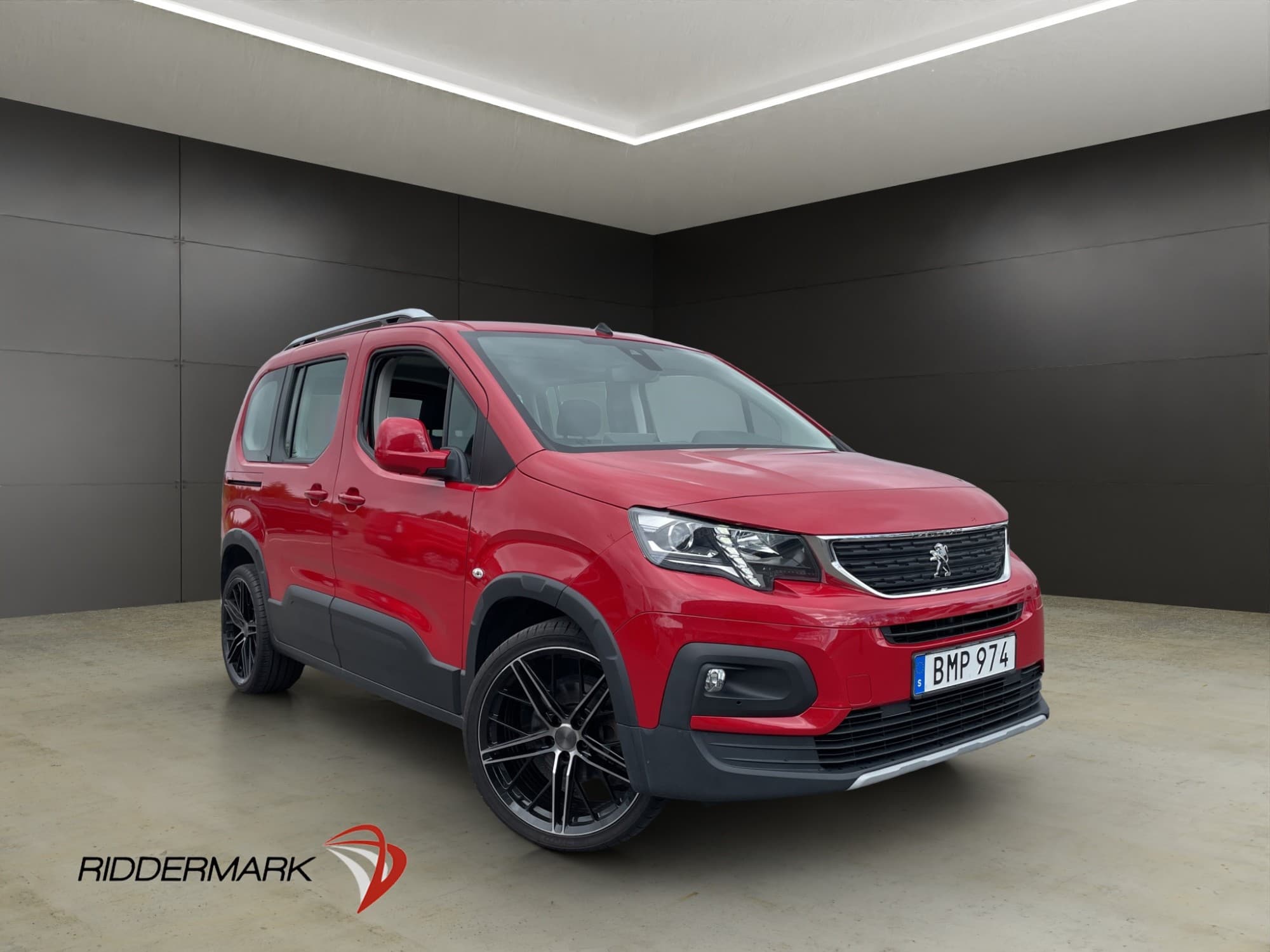 Peugeot Rifter 1.2 e-THP M/K-Värmare PDC Dragkrok CARPLAY