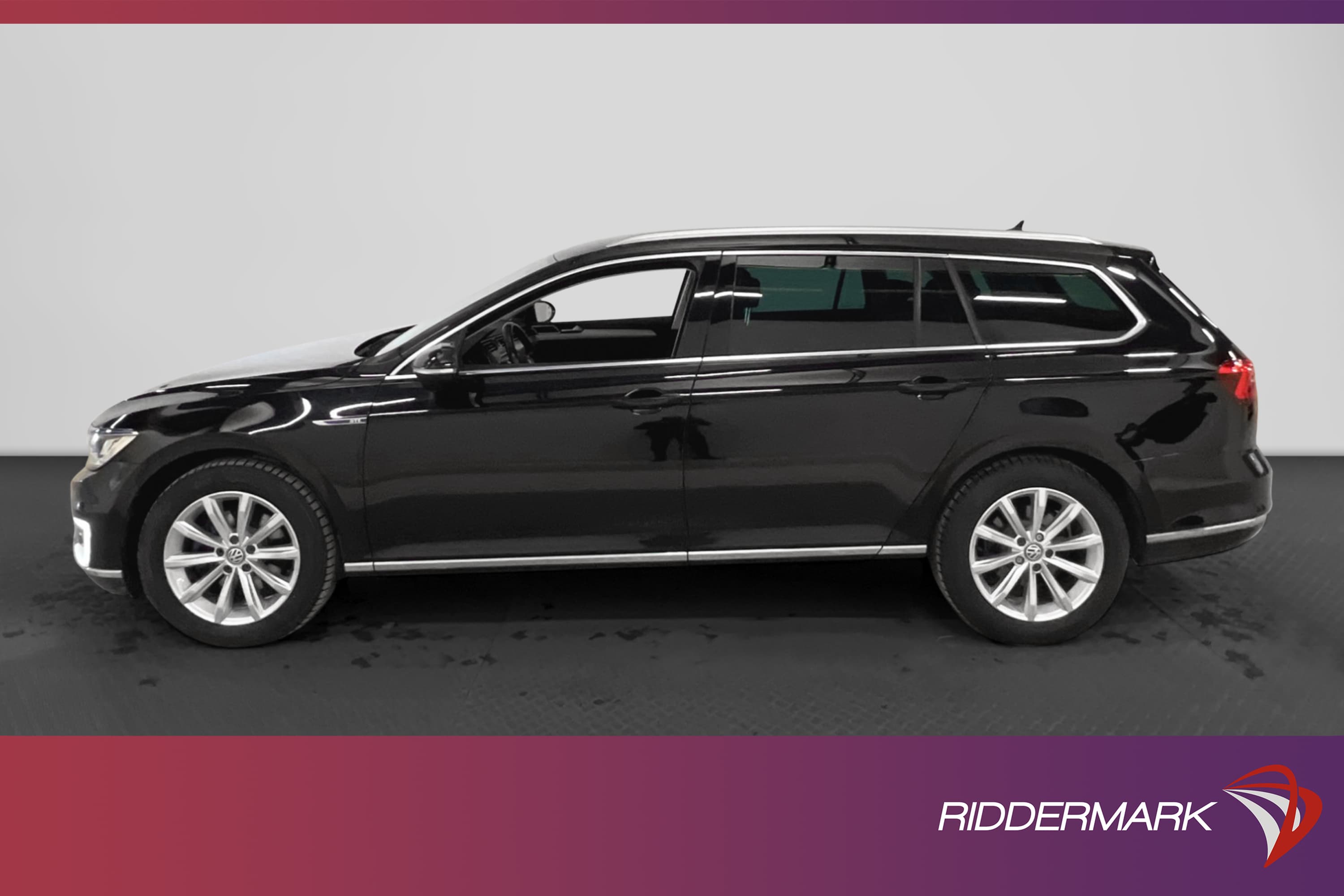 Volkswagen Passat GTE 218hk
