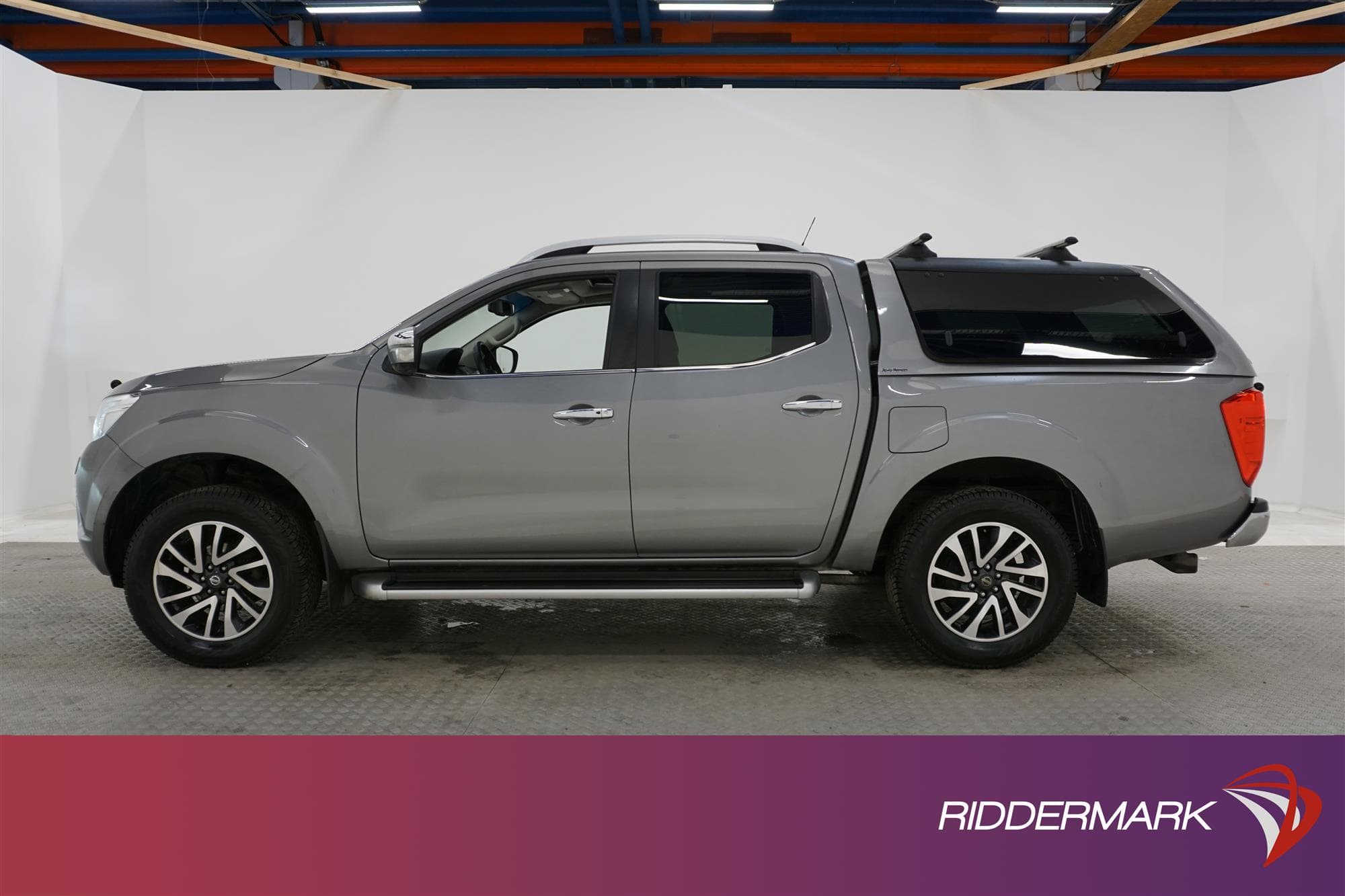 Nissan Navara 2.3dCi Automat 190hk Tekna Drag Värmare Moms