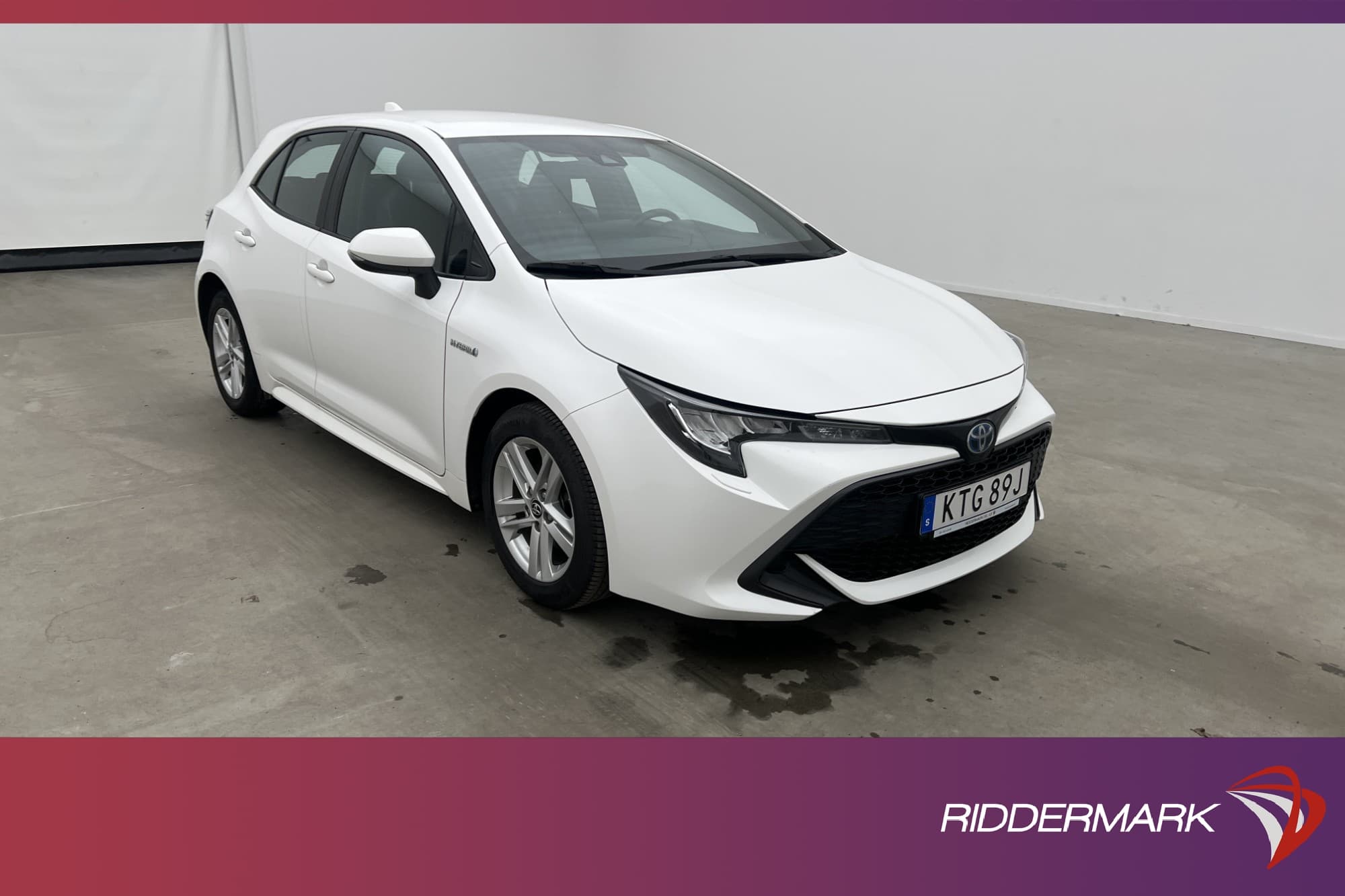 Toyota Corolla Hybrid 122hk Active Kamera Keyless Rattvärme