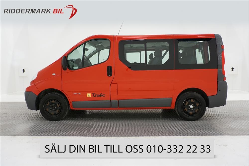 Renault Trafic Kombi 2.0 dCi 115hk 9sits Värmare Nyser Moms
