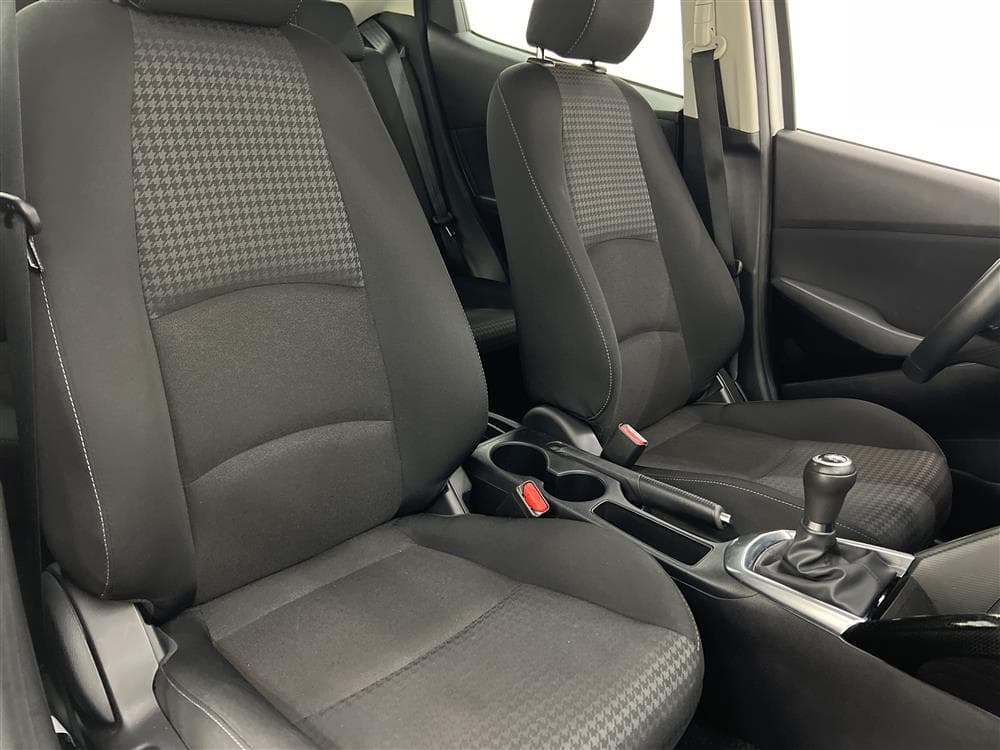 Mazda 2 5dr 1.5 75hk 2 Bruk Motorvärmare Välserv 0,49l/milinteriör