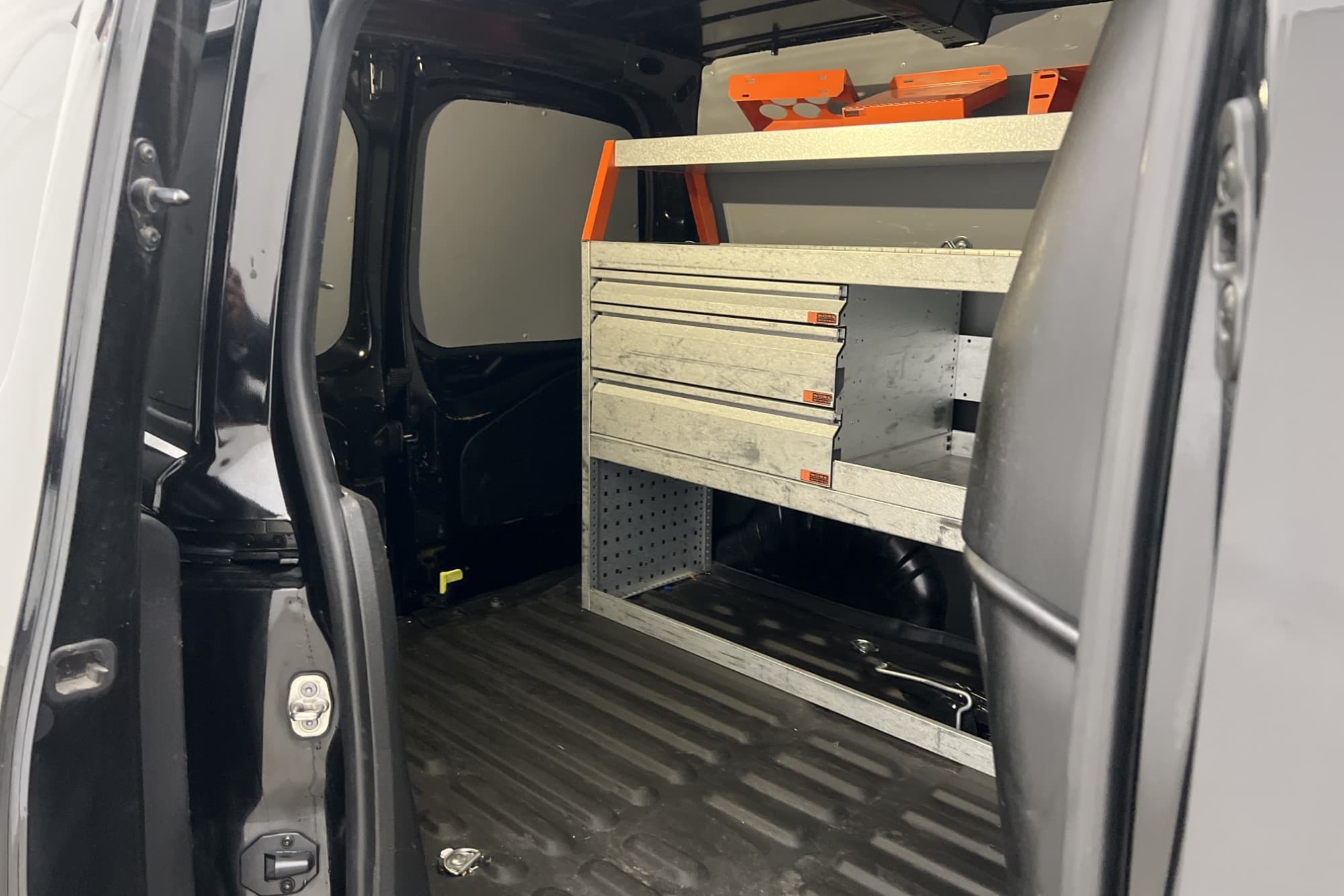 Peugeot Partner 1.5HDi Värmare Drag V-Inredd CARPLAY Moms