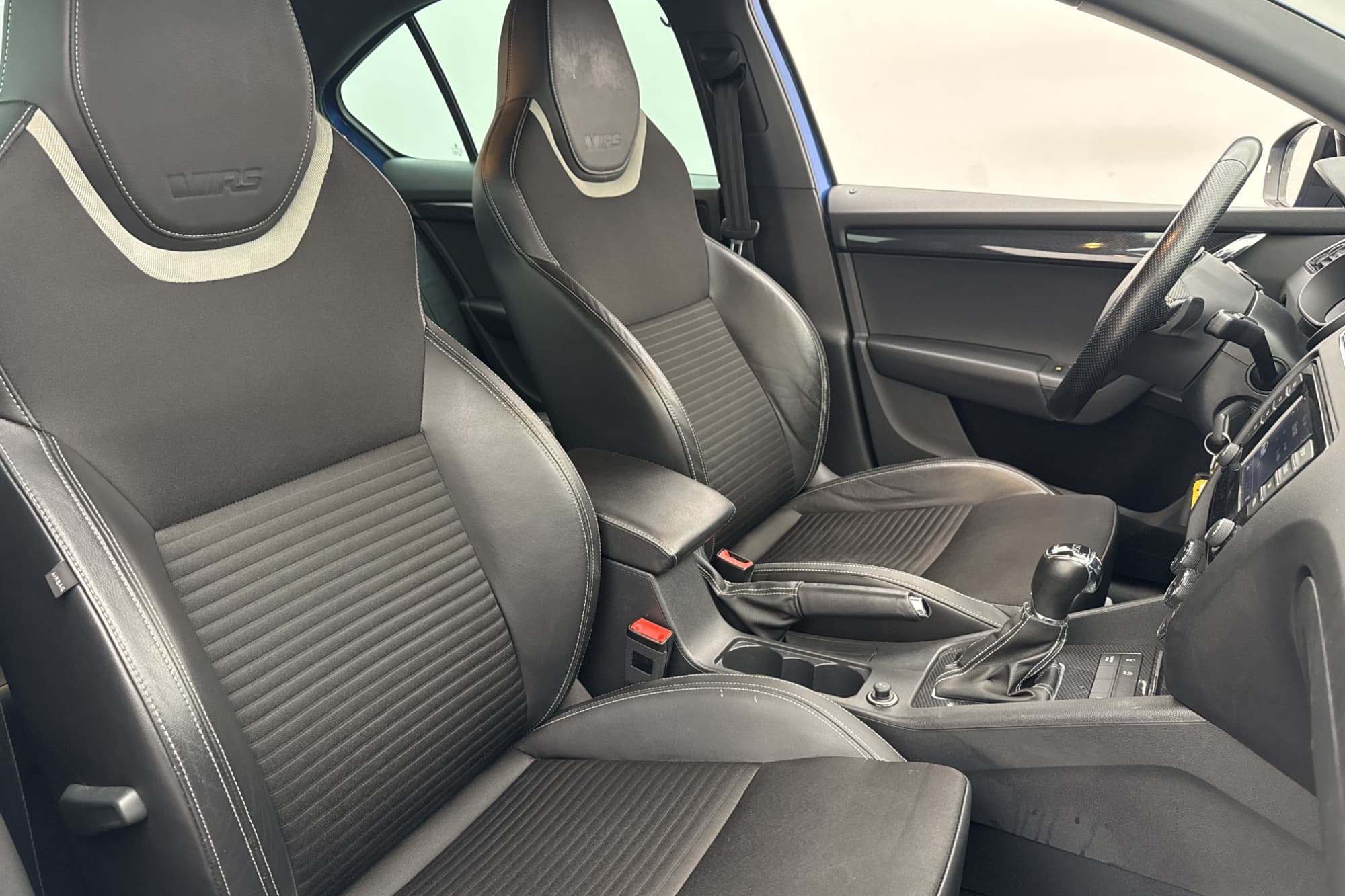 Skoda Octavia RS 2.0 TSI 220hk Canton Sensorer Halvskinn BT