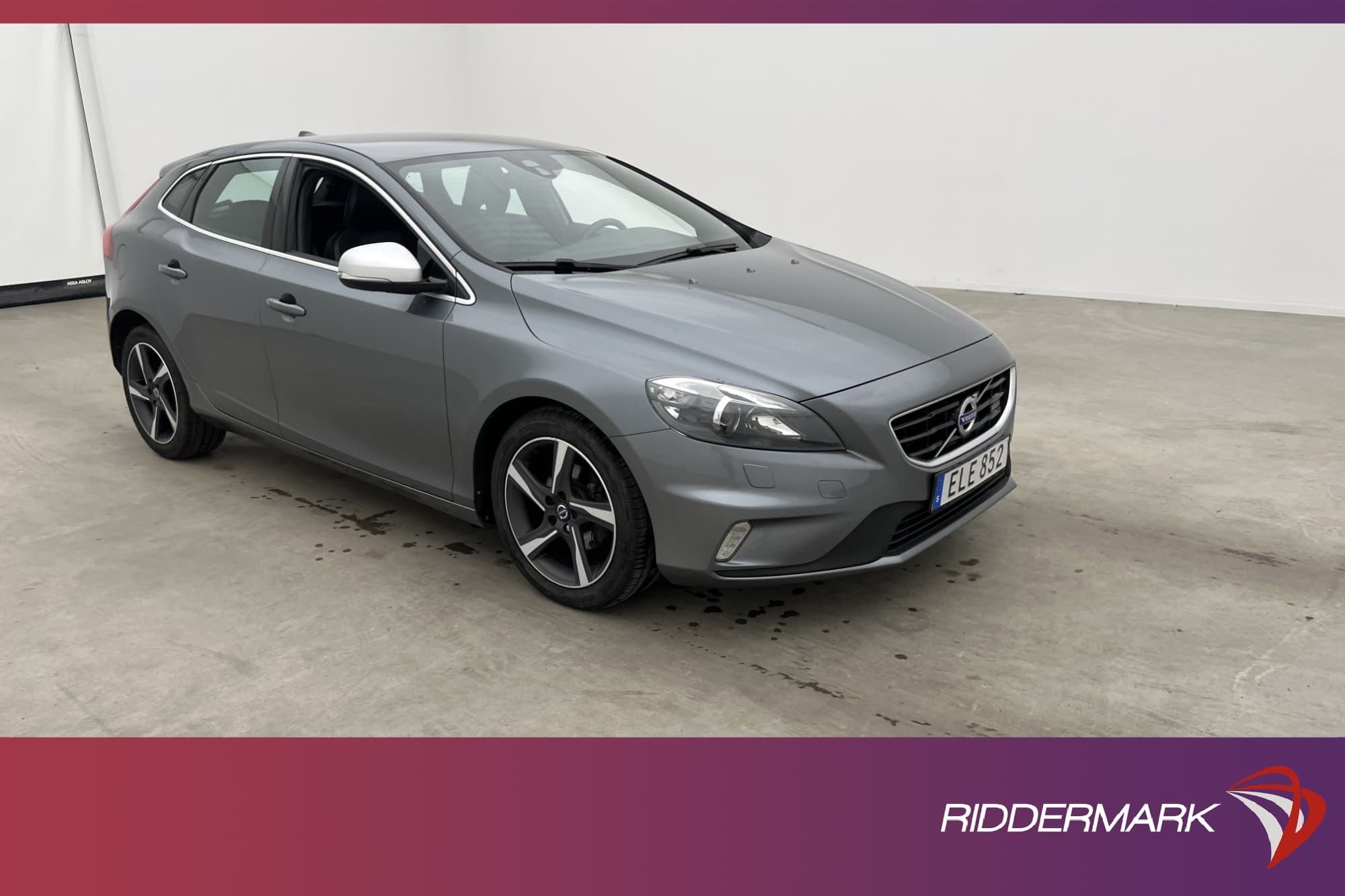 Volvo V40 D2
