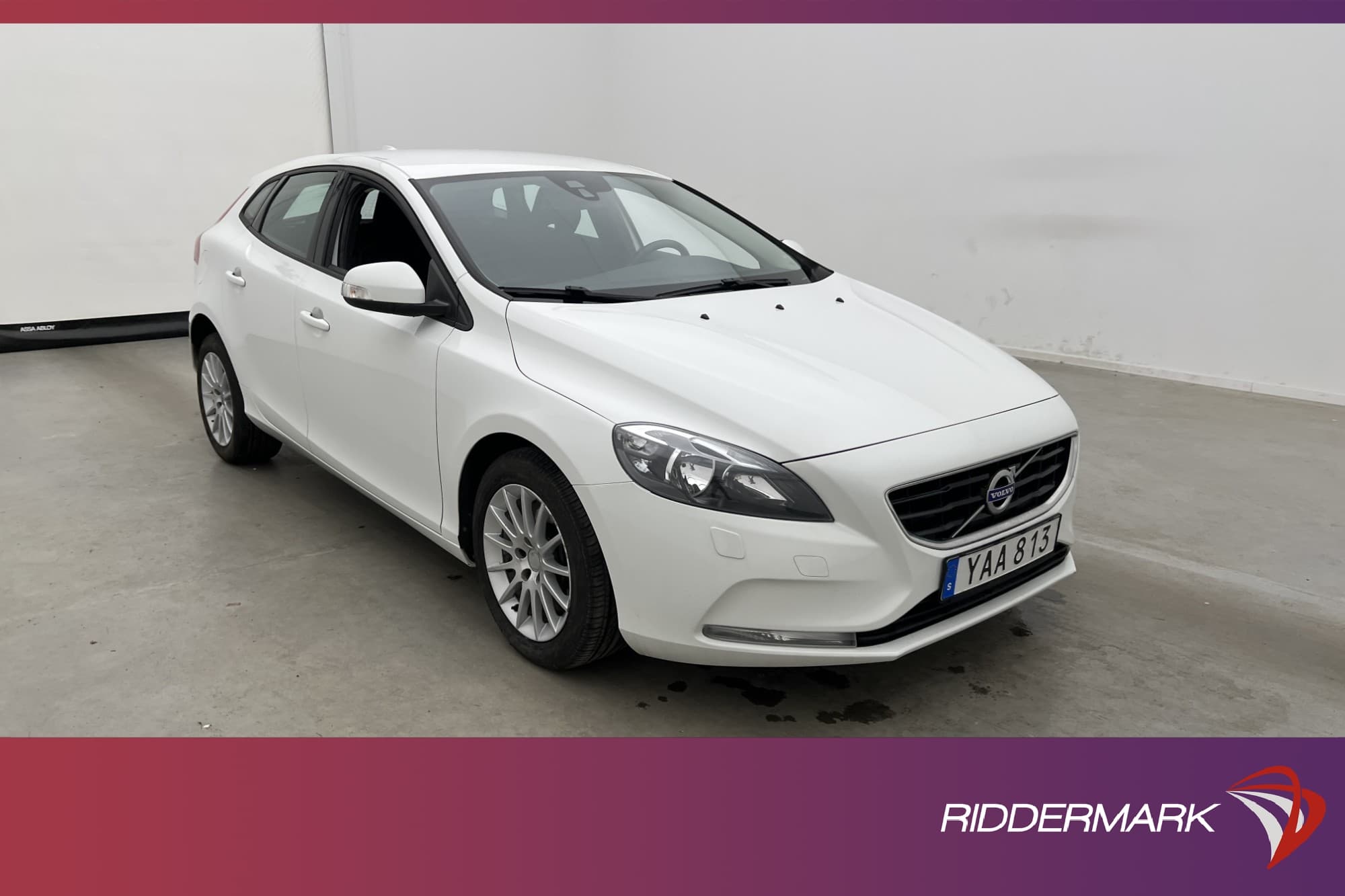 Volvo V40 T2
