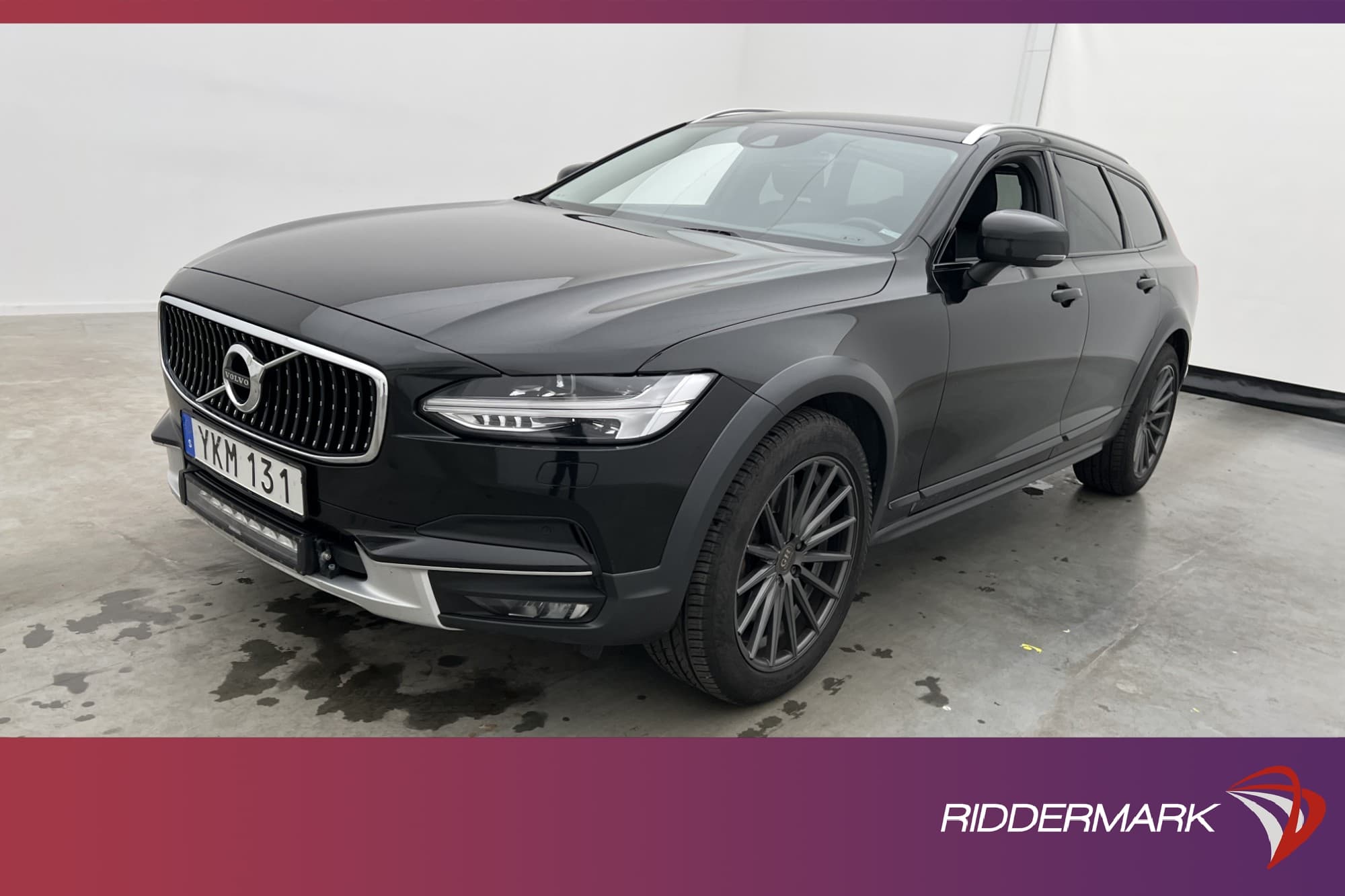 Volvo V90 Cross Country D4 AWD