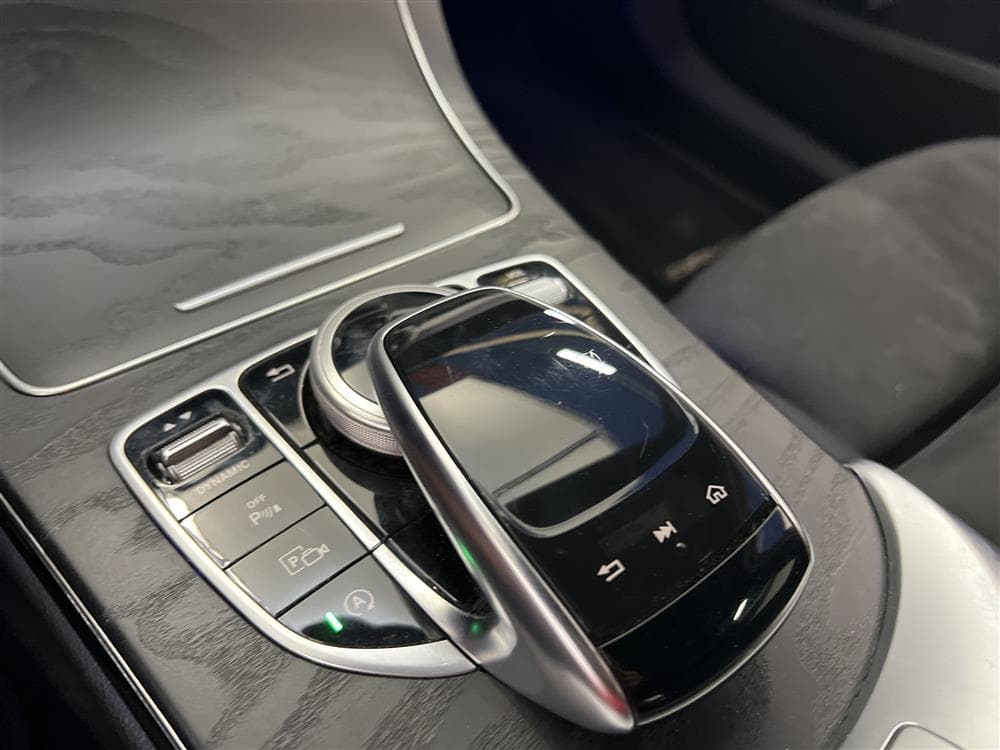 Mercedes-Benz C 300 245hk 4M AMG D-Värm Burmester Pano 360°interiör