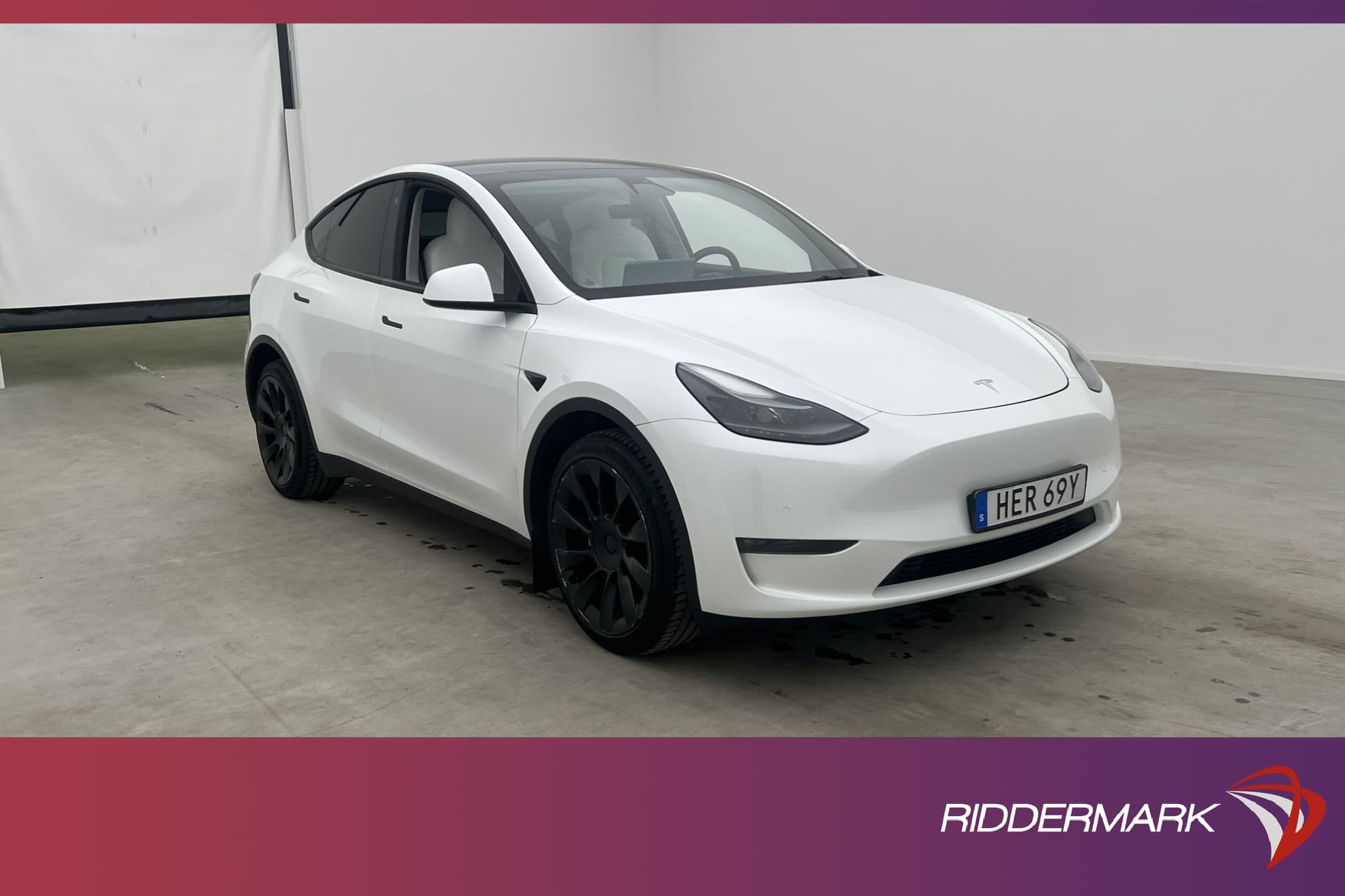 Tesla Model Y Long Range AWD