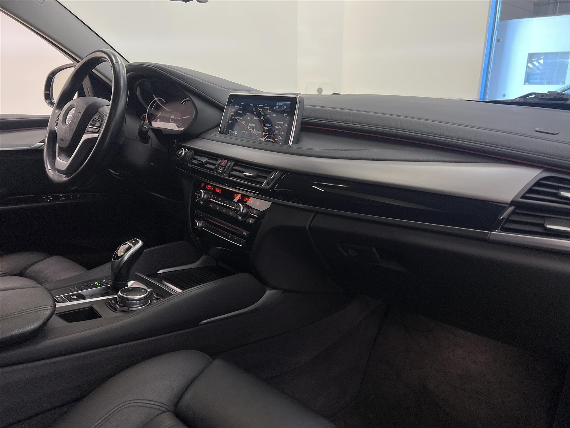 BMW X6  xDrive 30d 258hk H/K Navi T-Lucka D-Värm Drag B-Kam