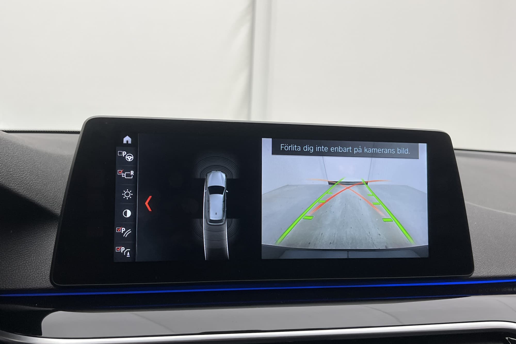 BMW 520 d Touring 190hk Sport line Värmare Kamera Skinn Navi