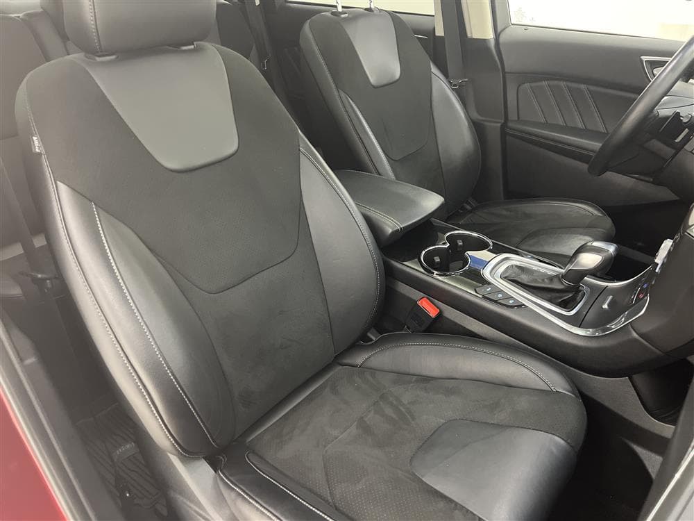 Ford Edge 2.0 210hk AWD Sport Pano Värmare Kamera 0,59l/milinteriör