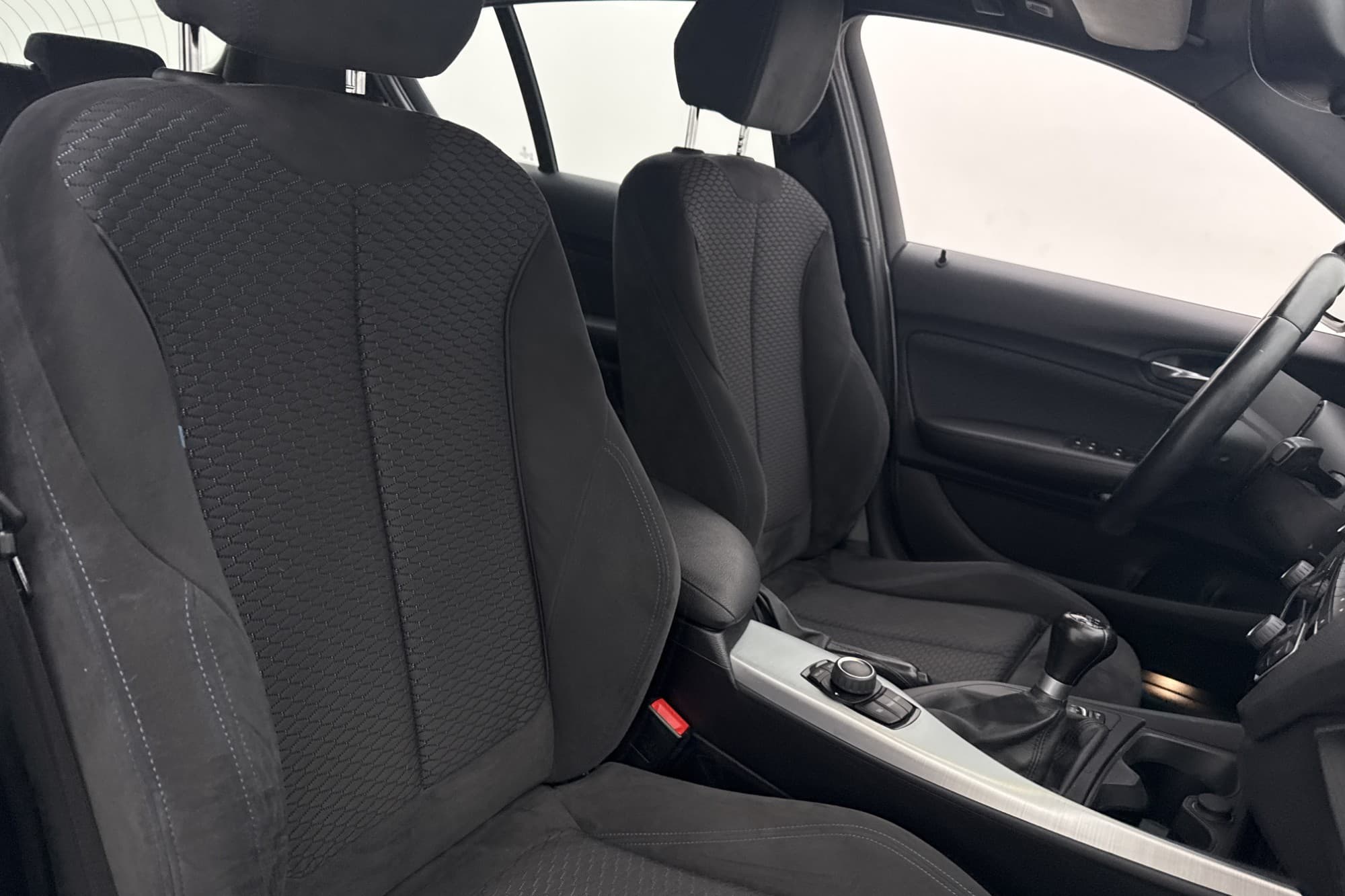 BMW 118 i 136hk M Sport Sensorer Alcantara Keyless Bluetooth