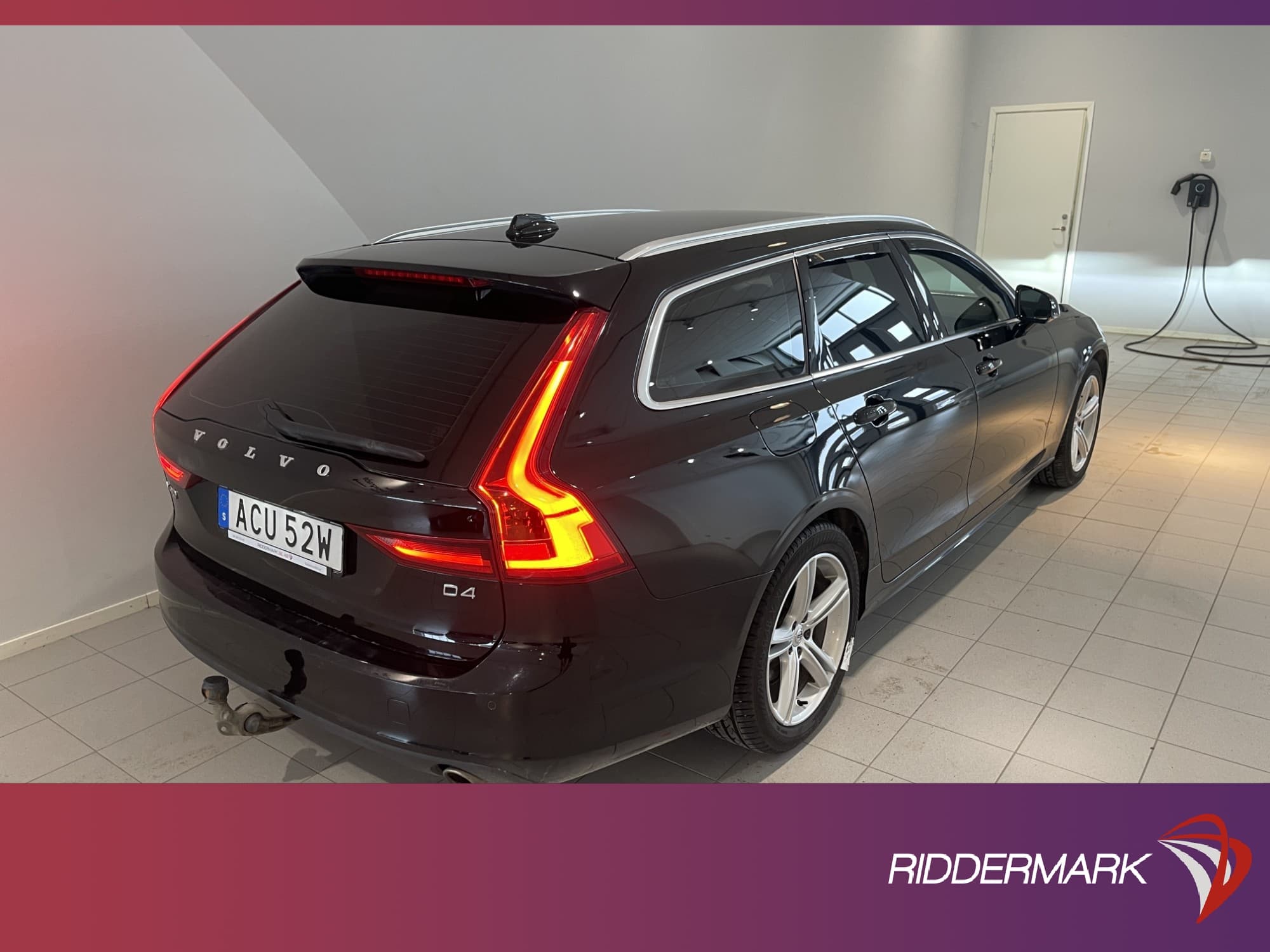 Volvo V90 D4 190hk