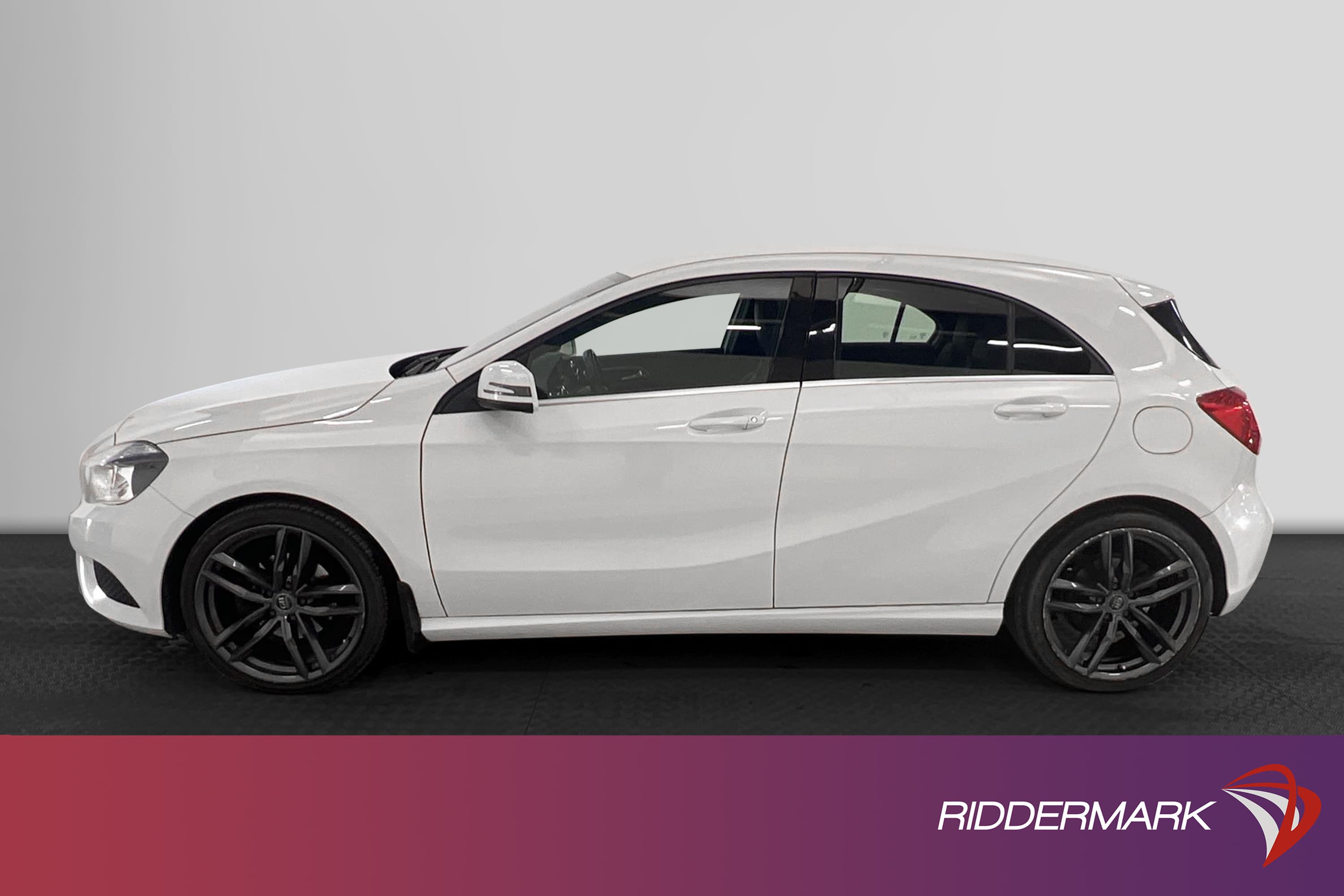 Mercedes-Benz A 180 122hk
