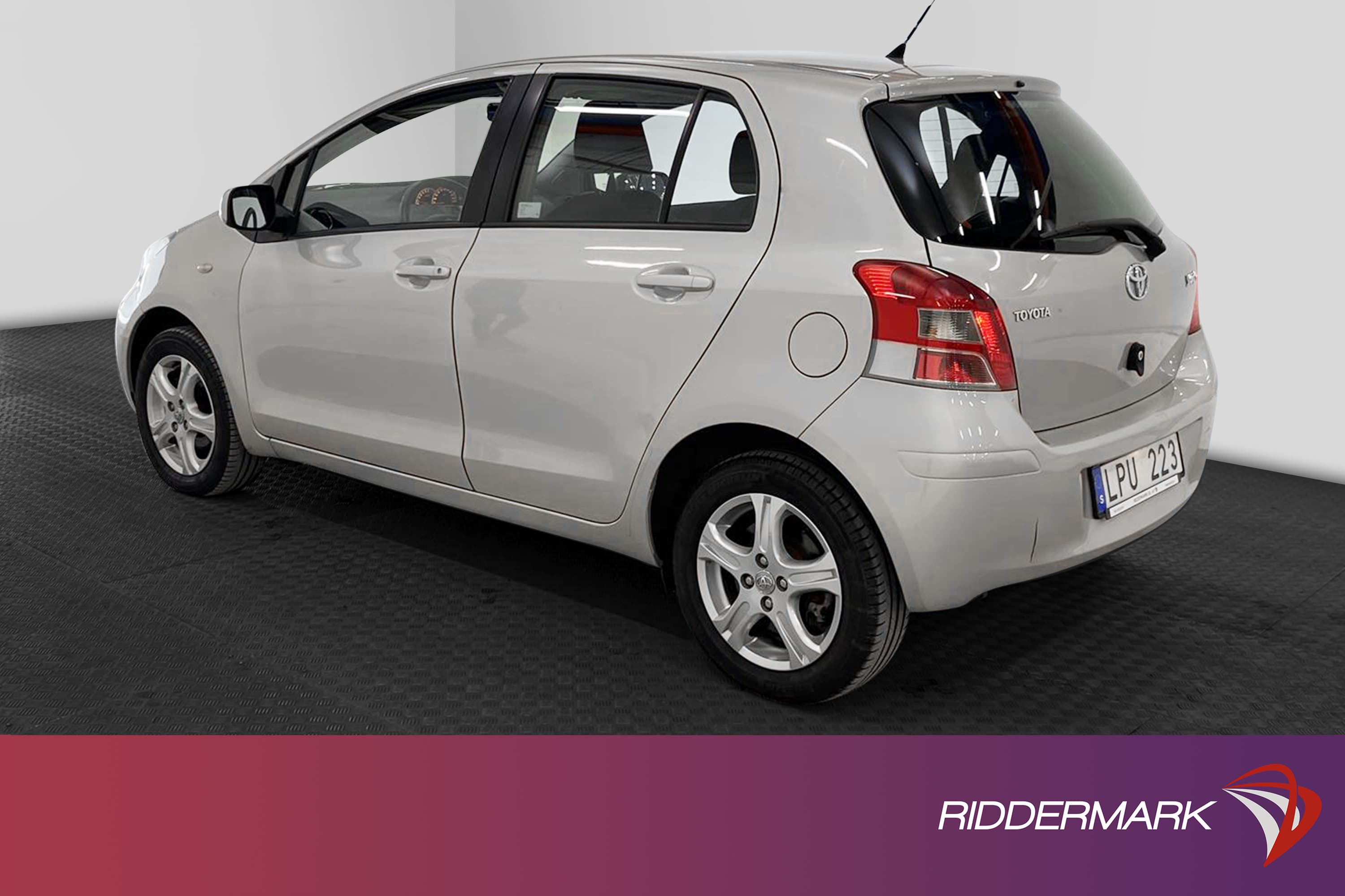 Toyota Yaris 1.0 VVT-i 69hk Låg Skatt 0,49L/mil