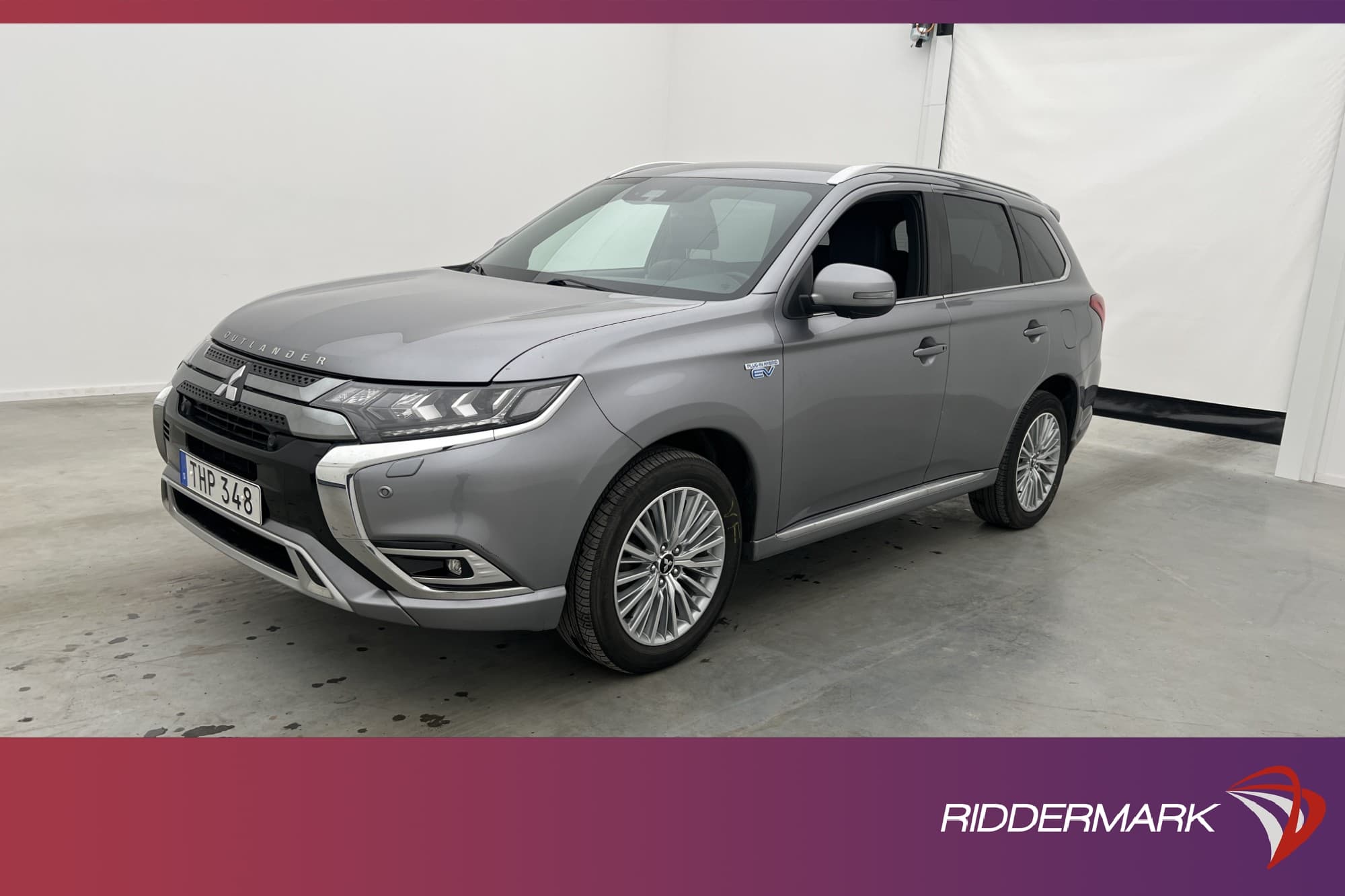 Mitsubishi Outlander P-HEV 4WD 230hk