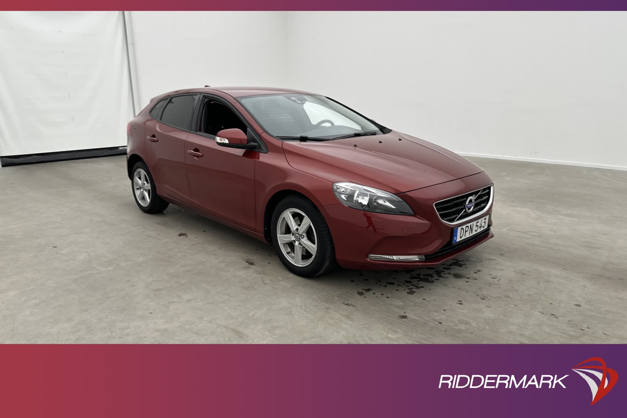 Volvo V40 T2 120hk