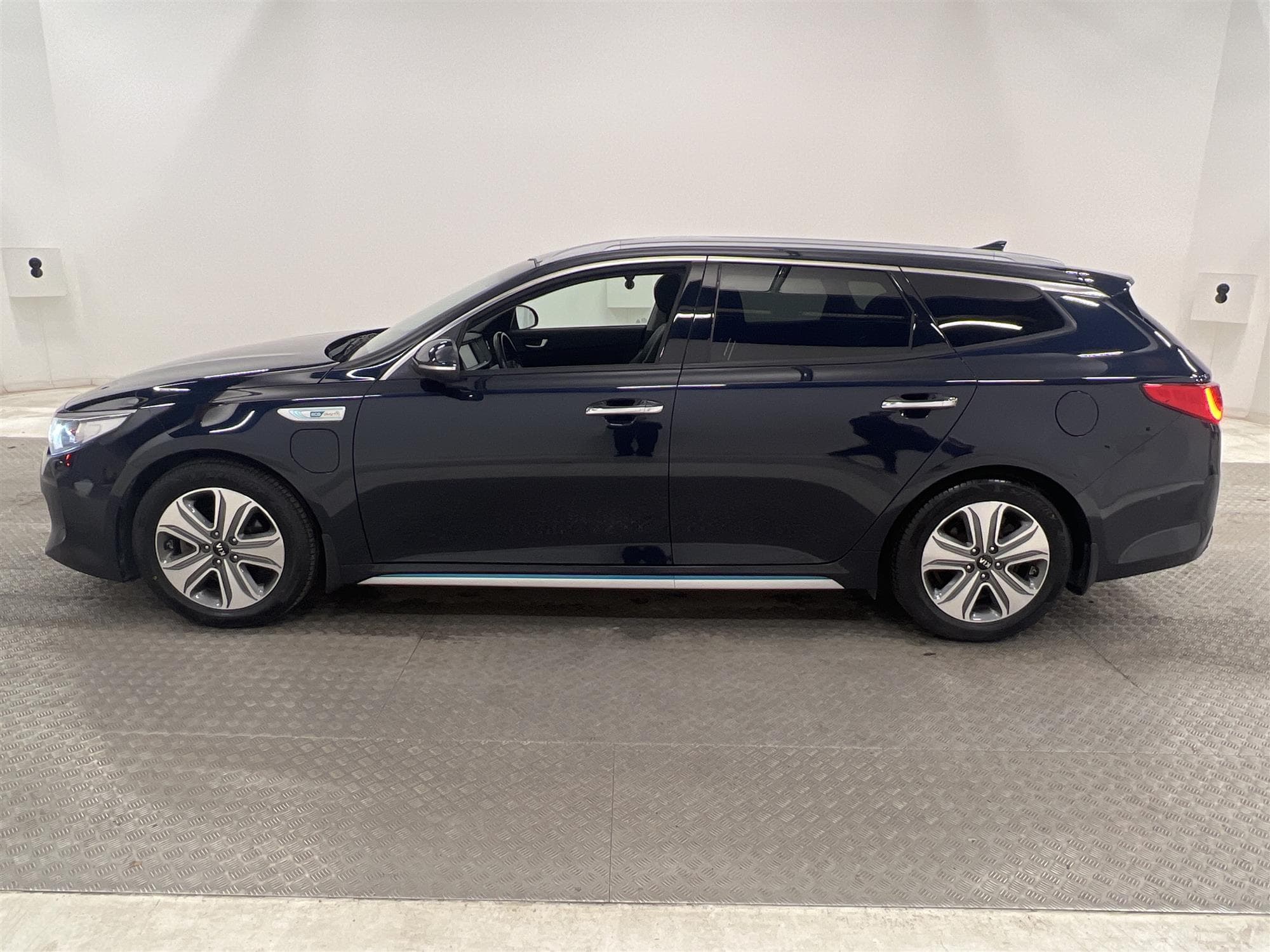 Kia Optima SW Plug-in 205hk
