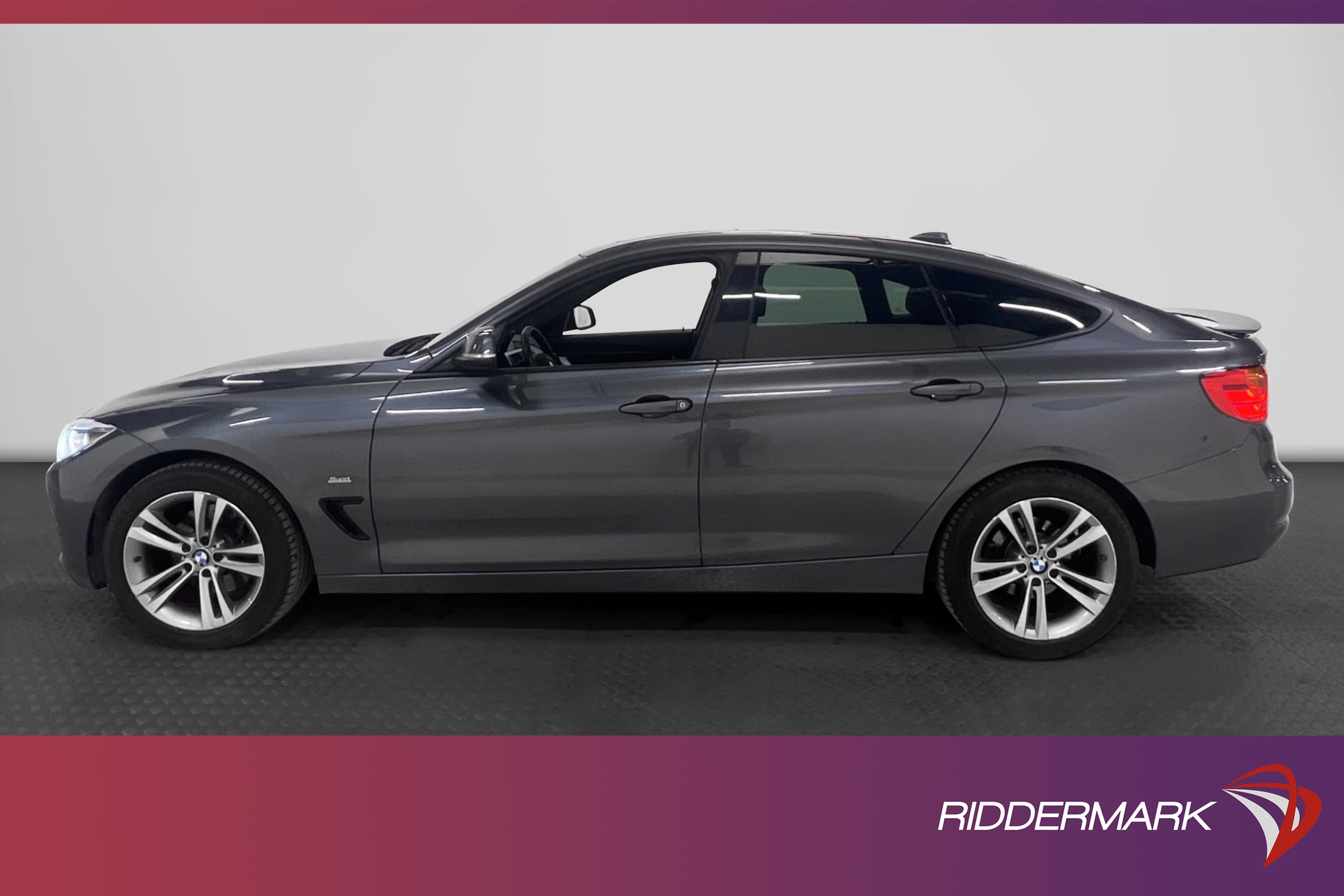 BMW 328i