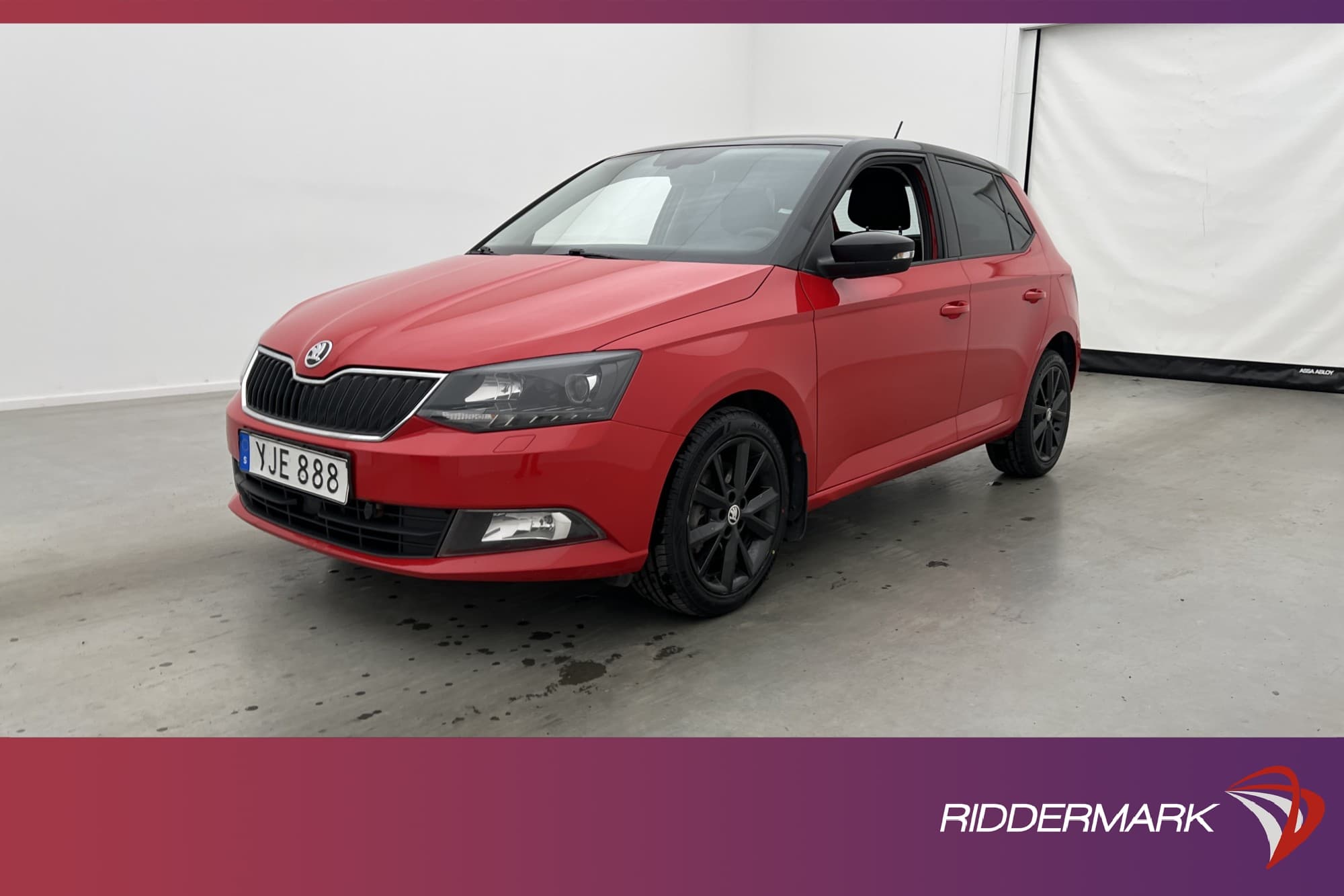 Škoda Fabia 1.2 TSI 110hk DSG M-Värm Keyless P-Sensorer Drag