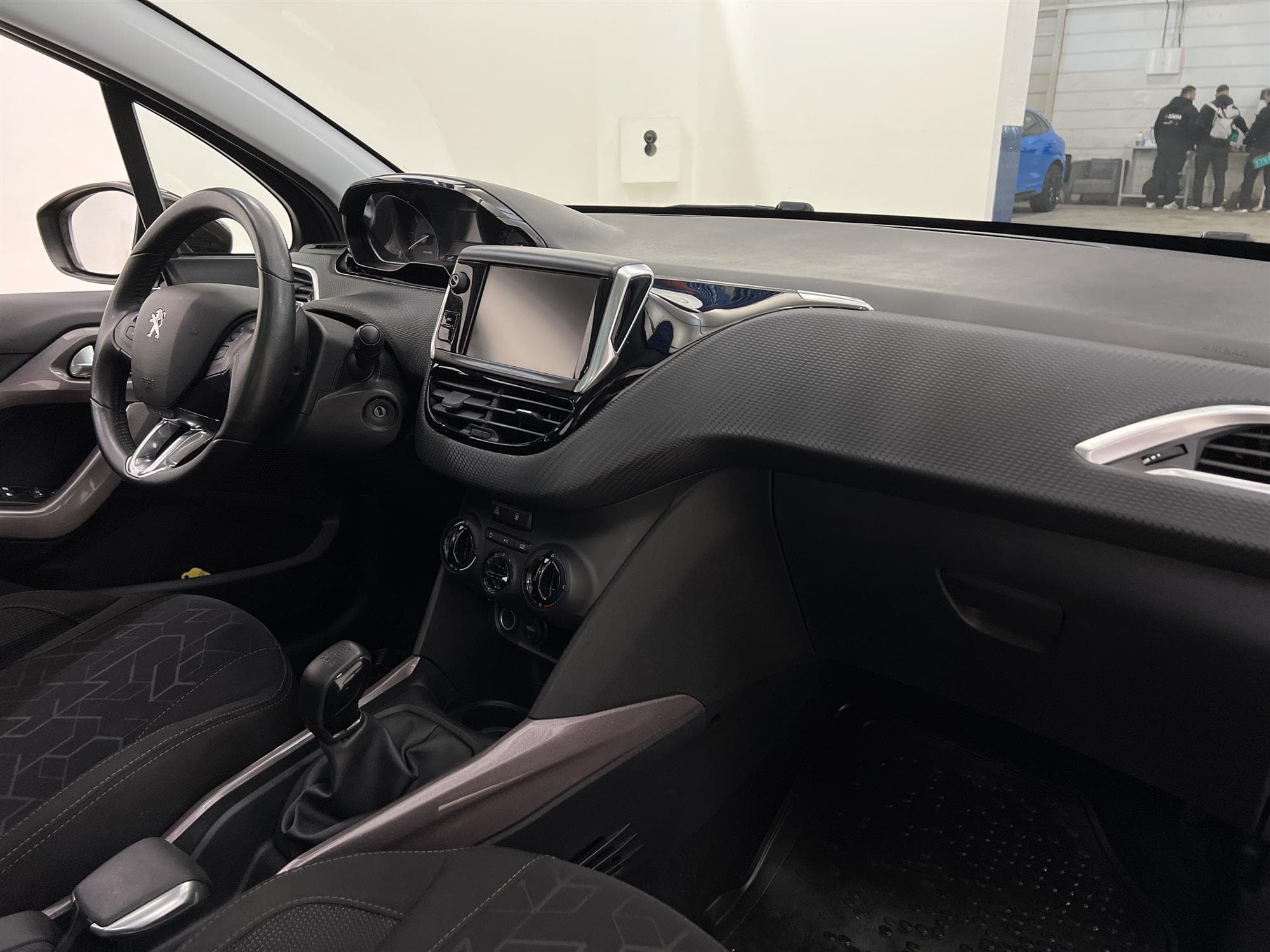 Peugeot 2008 1.2 VTi 82hk Pano Ny kamrem 0,49L/mil