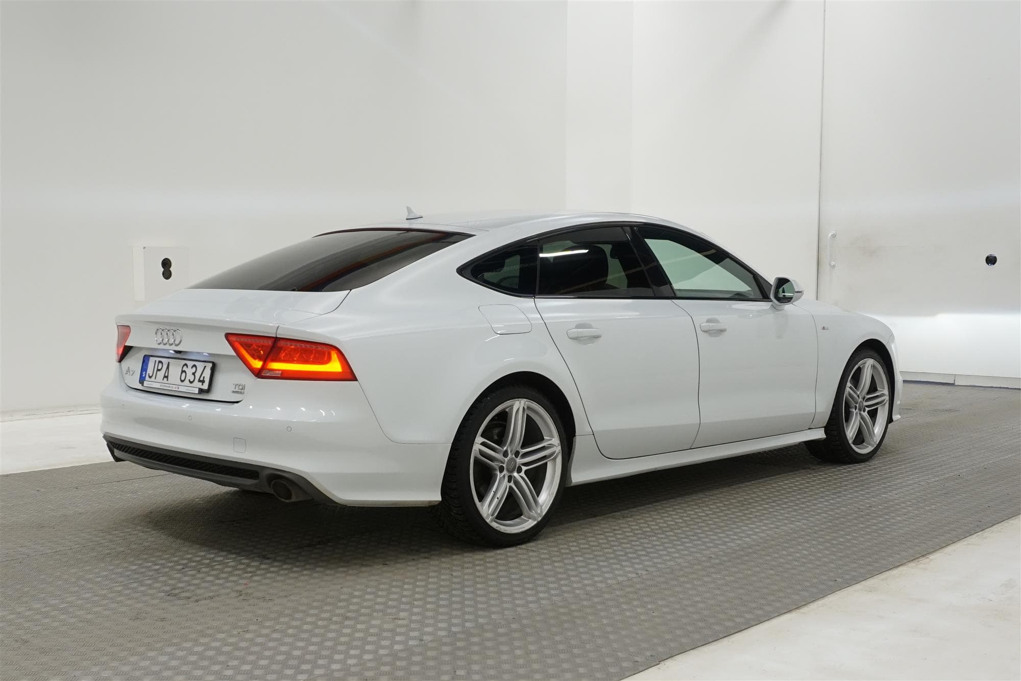 Audi A7 SB 3.0 TDI Q 204hk S-Line D-Värm B-Kamera Bose