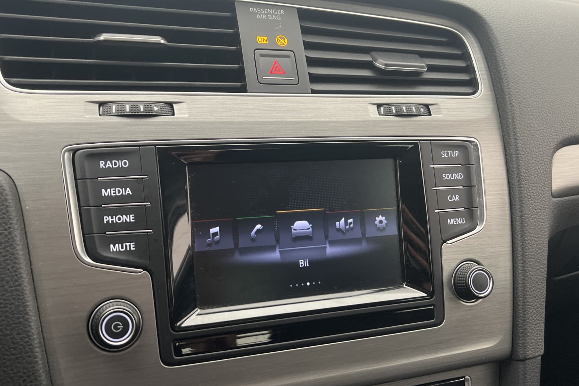 Volkswagen Golf 1.2 TSI 105hk Bluetooth 0.49l/mil KAMPANJ