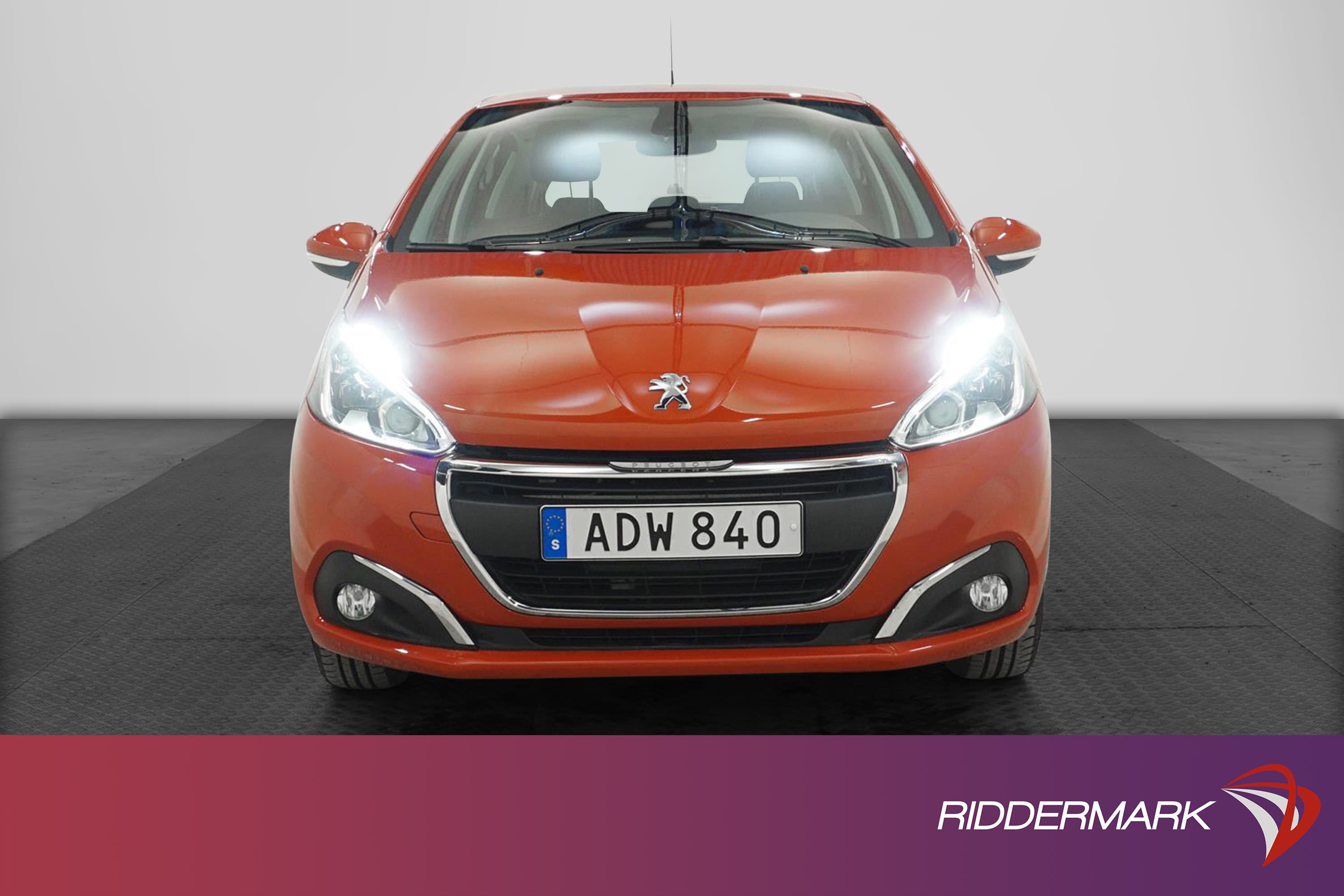 Peugeot 208 5-dörrar 1.2 82hk Låg Skatt 2-Brukare 0,45l/mil