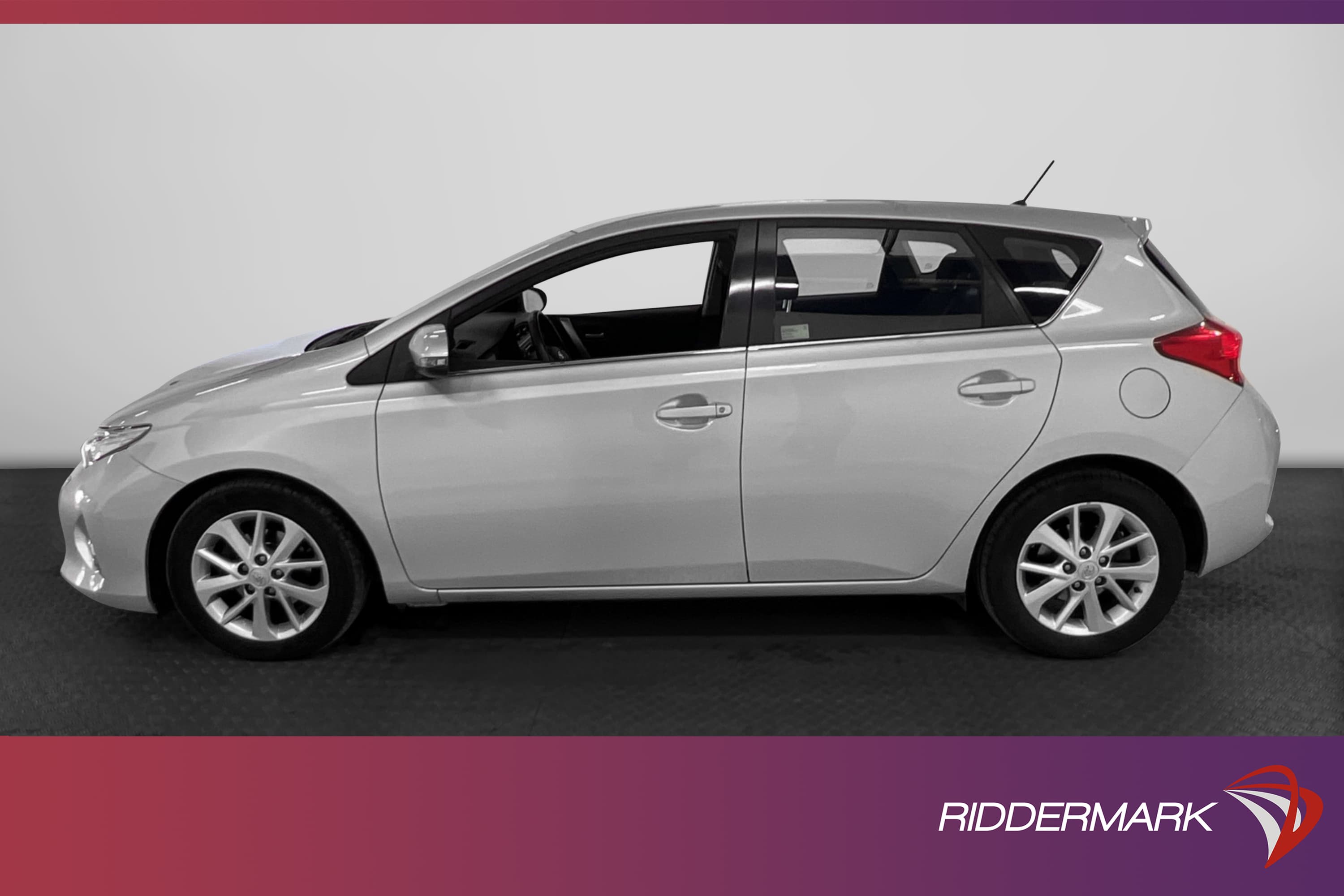 Toyota Auris 1.4 D-4D 90hk