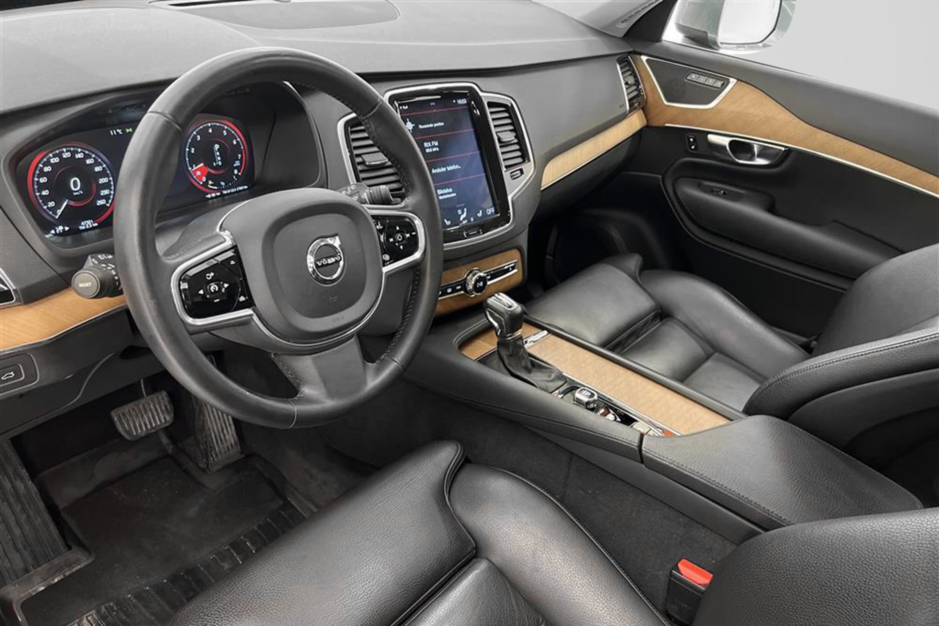 Volvo XC90 T5 AWD 250hk Inscription 7-sits Värmare Kamera  interiör