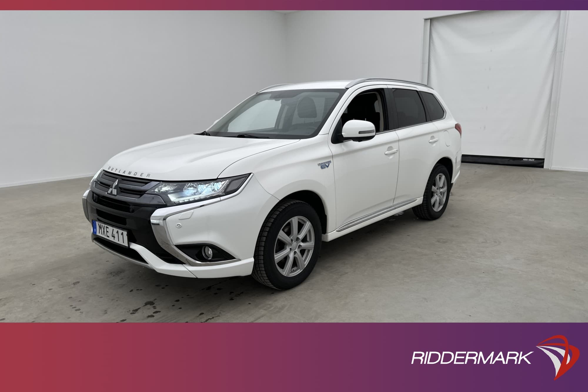 Mitsubishi Outlander PHEV 4WD 203hk