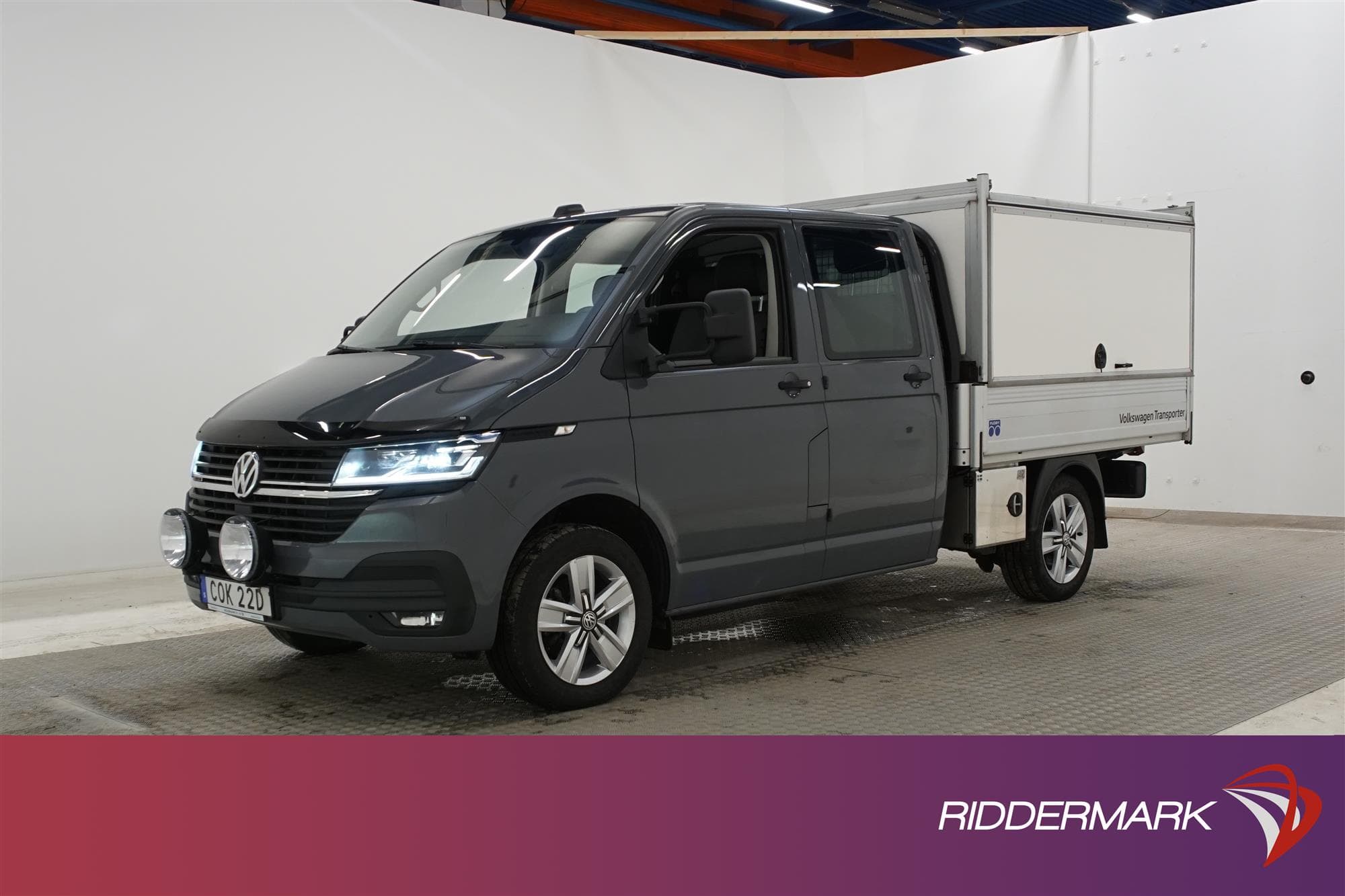 Volkswagen Transporter 2.0TDI Automat 4Motion Värmare Moms