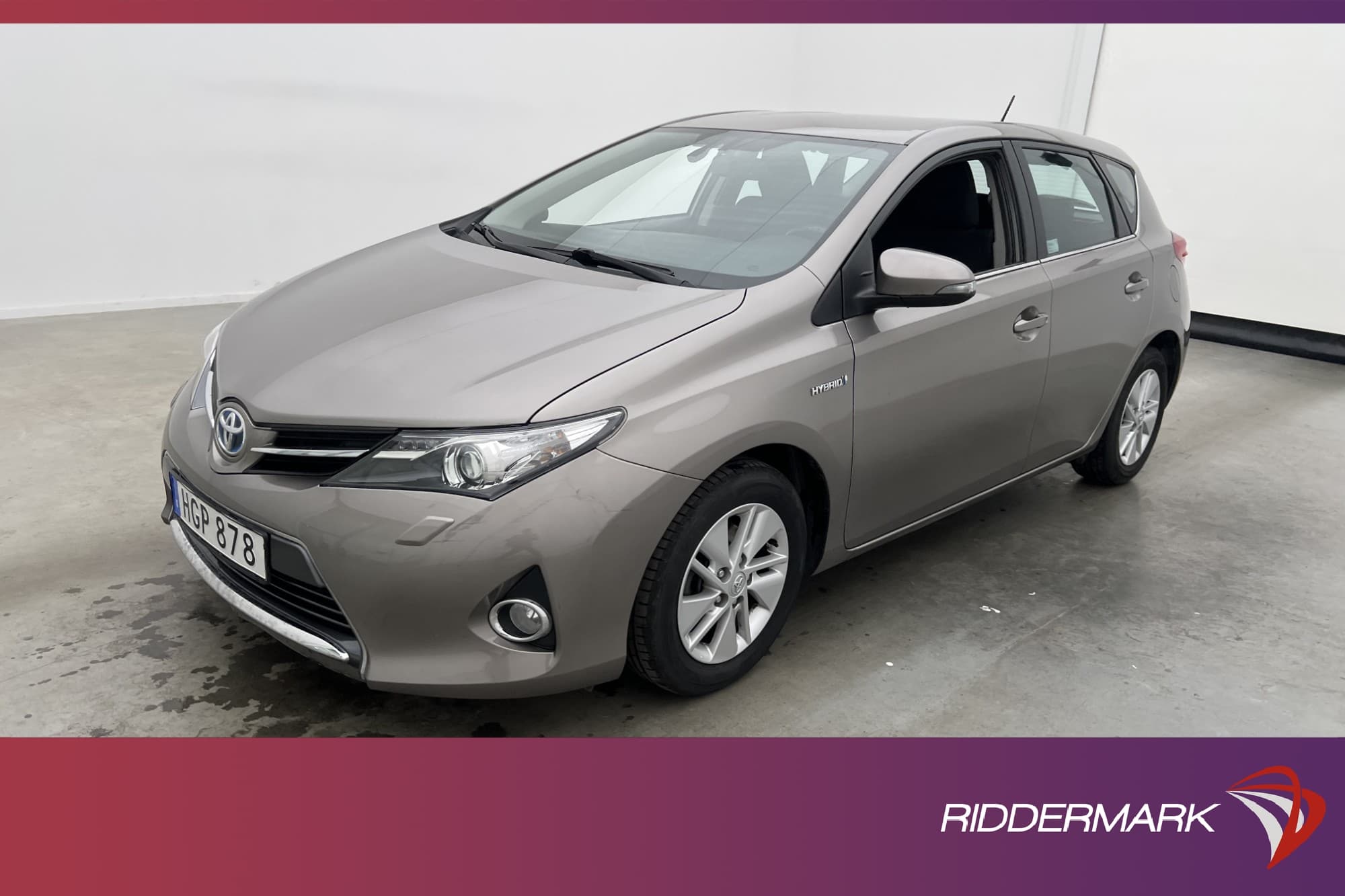 Toyota Auris Hybrid 136hk