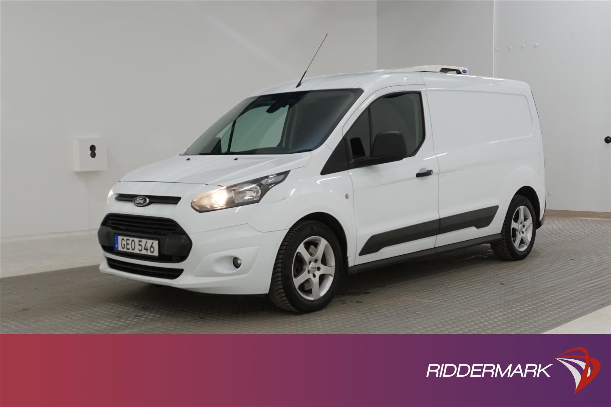 Ford Transit Connect 1.6TDCi LWB Kylbil Drag Värmare Moms
