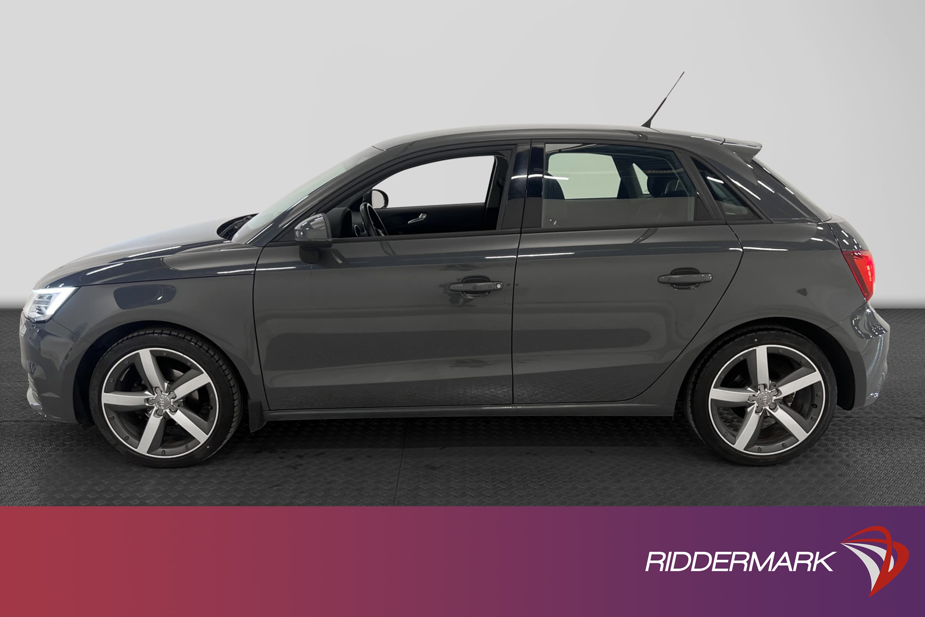 Audi A1 Sportback 1.0 TFSI S Tronic