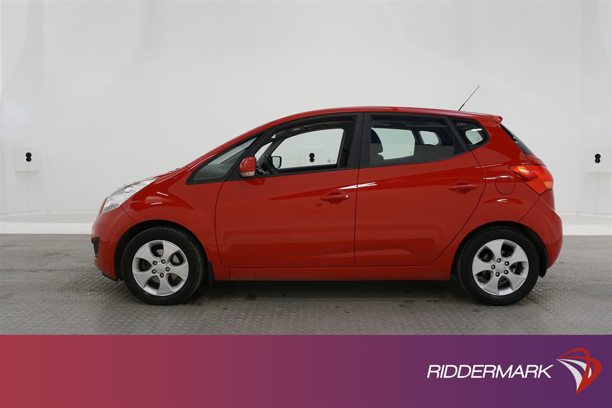 Kia Venga 1.6 CVVT 125hk  Få Brukare Välservad Låg Skatt