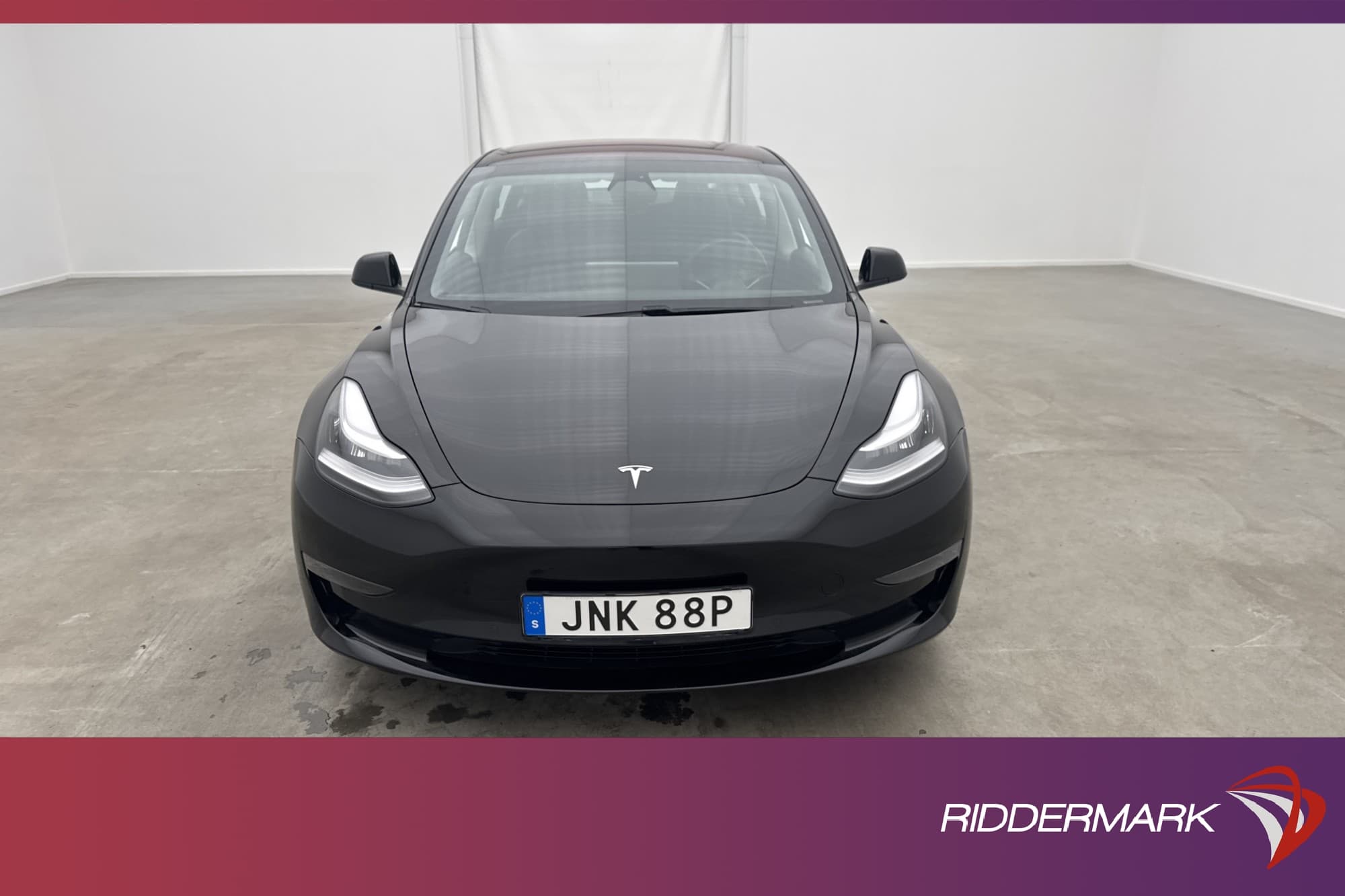 Tesla Model 3 Long Range AWD En-Brukare Dragkrok Sv.Såld