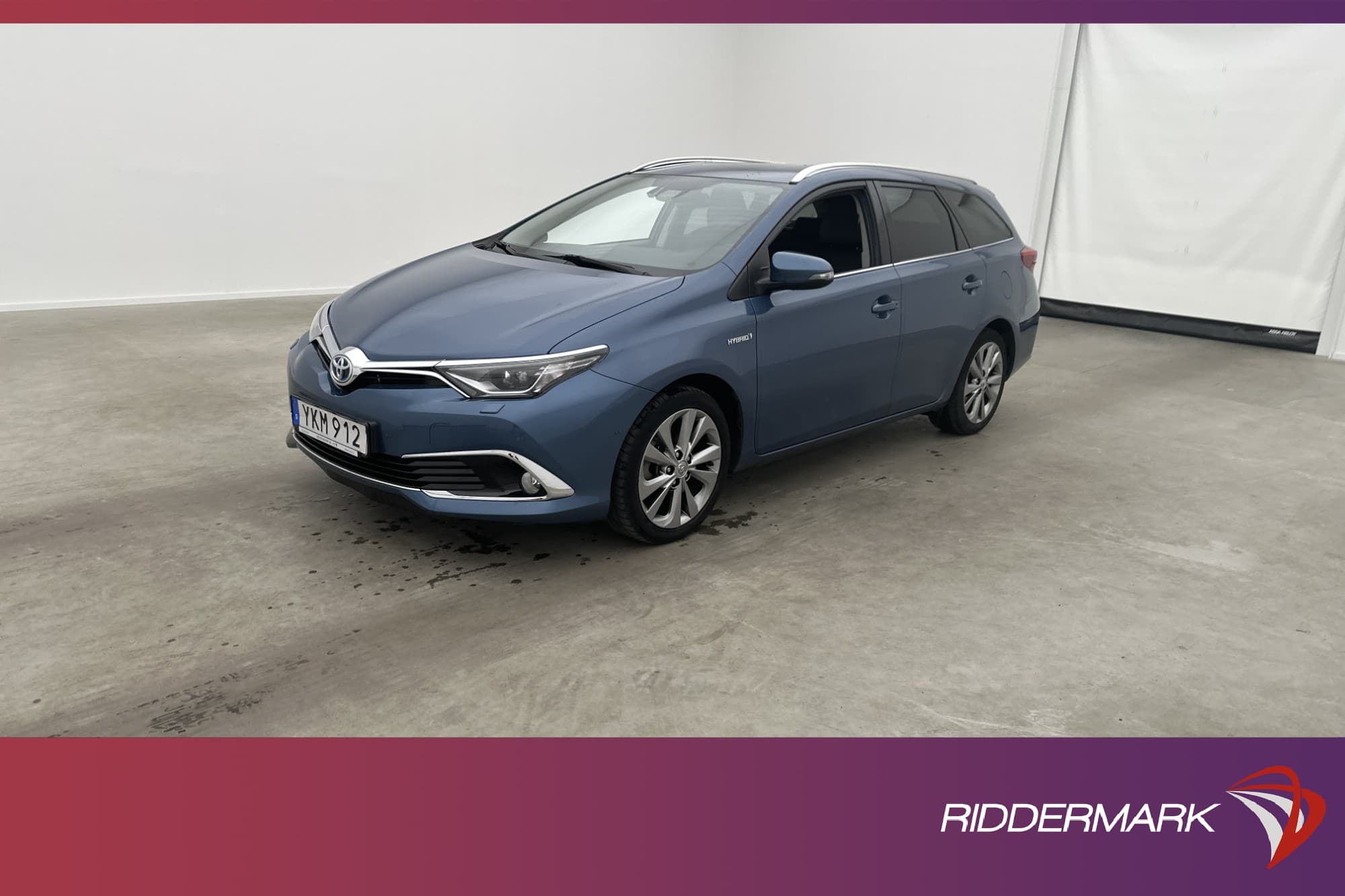 Toyota Auris Touring Sports Hybrid