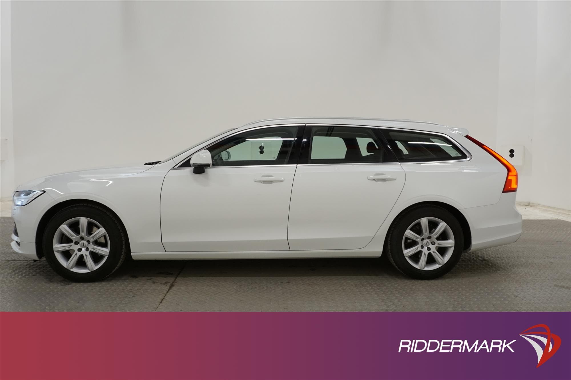 Volvo V90 D3 150hk