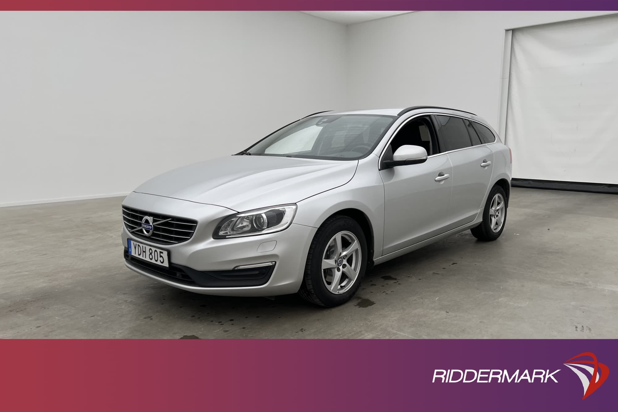 Volvo V60 D4 Momentum VOC D-Värmare Halvskinn P-Sensorer