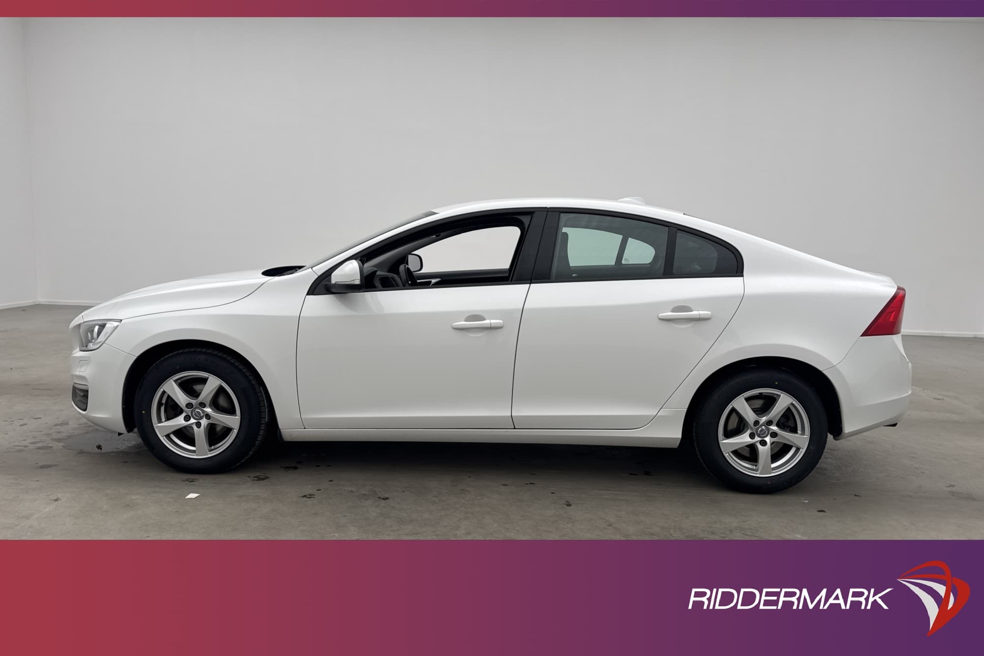 Volvo S60 T3 152hk Farthållare Drag Bluetooth P-Sensorer