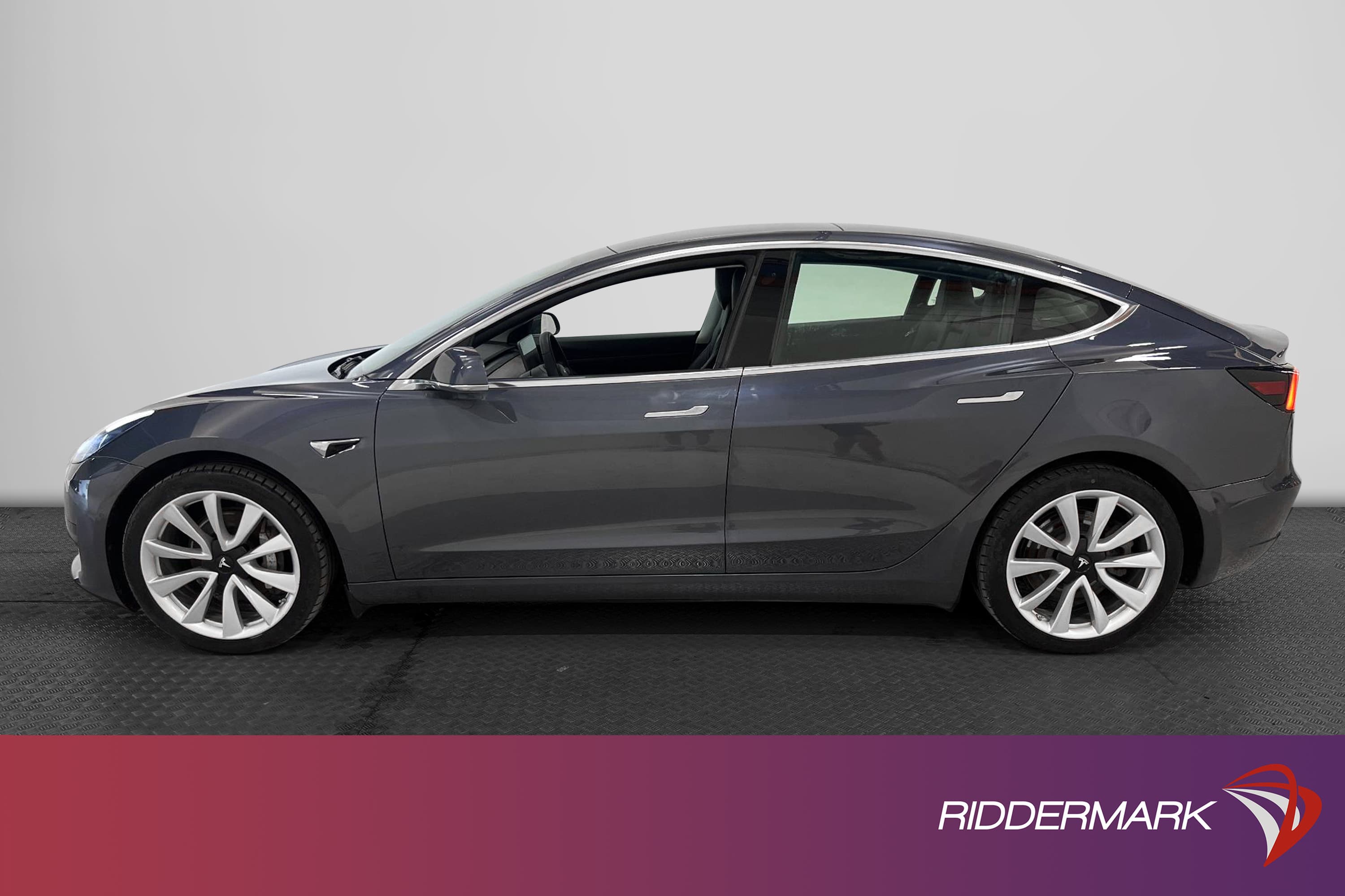 Tesla Model 3 Standard Range Plus 258hk