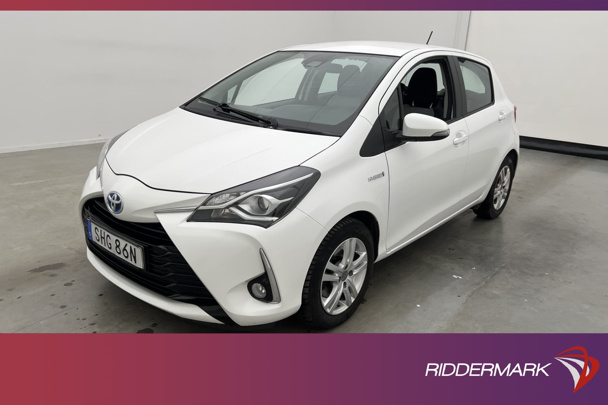 Toyota Yaris Hybrid e-CVT 101hk