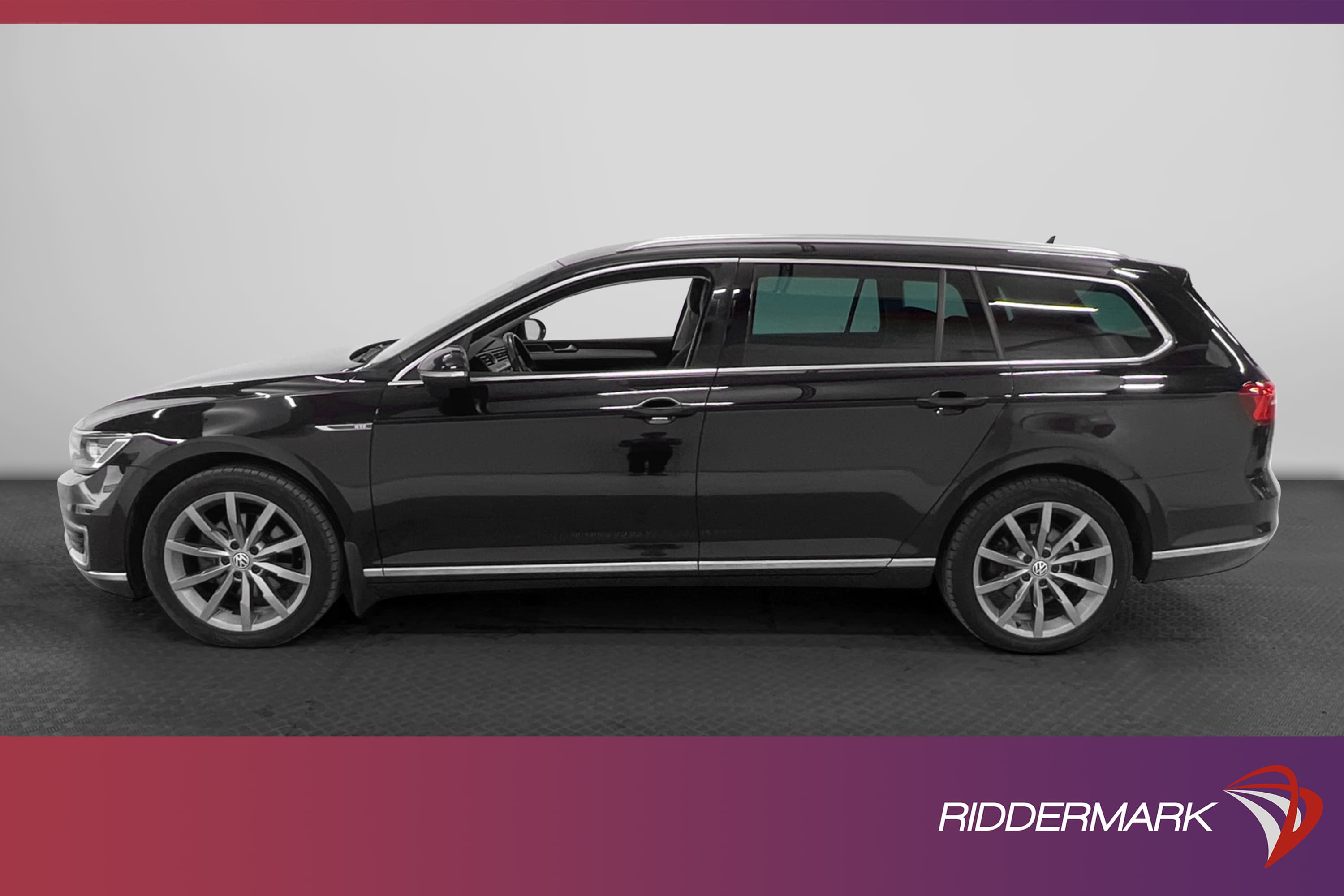 Volkswagen Passat GTE 218hk