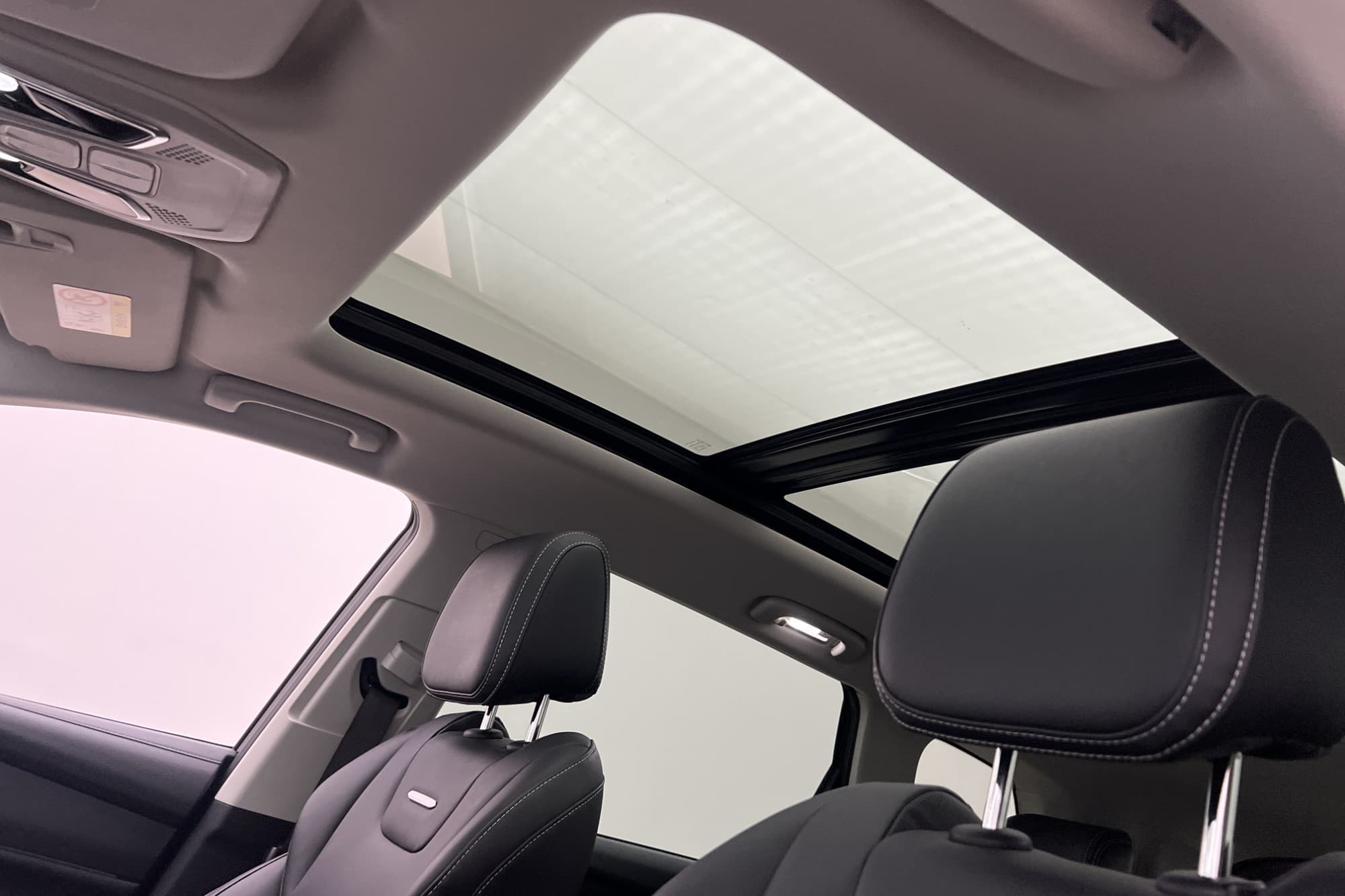 Maxus Euniq 6 70 kWh 177hk Exclusive Panorama 360° Dragkrok