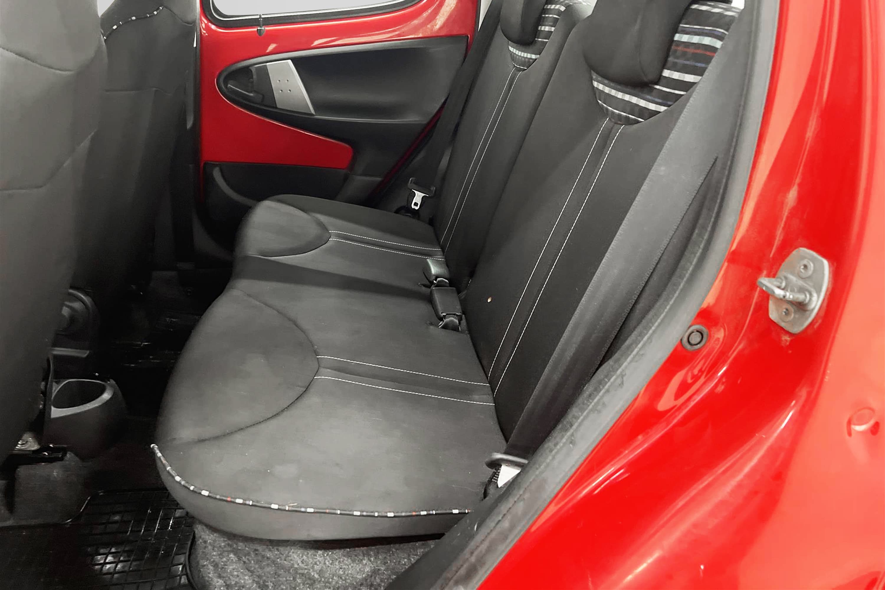 Citroën C1 5-dörrar 1.0 69hk Låg Skatt Nyservad 0,43l/mil