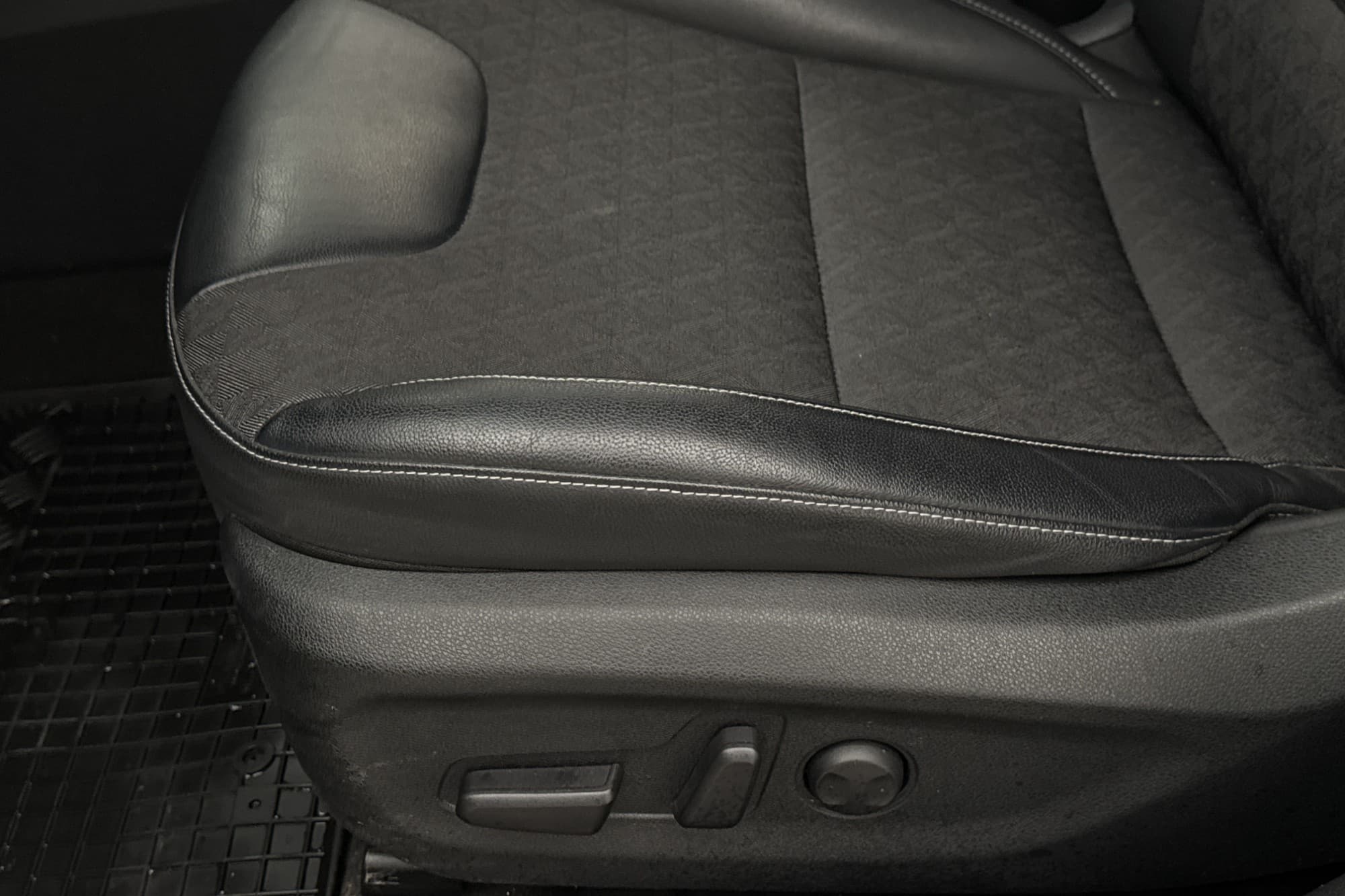 Kia Niro P-HEV 141hk Advance Plus Kamera Navi Elstol