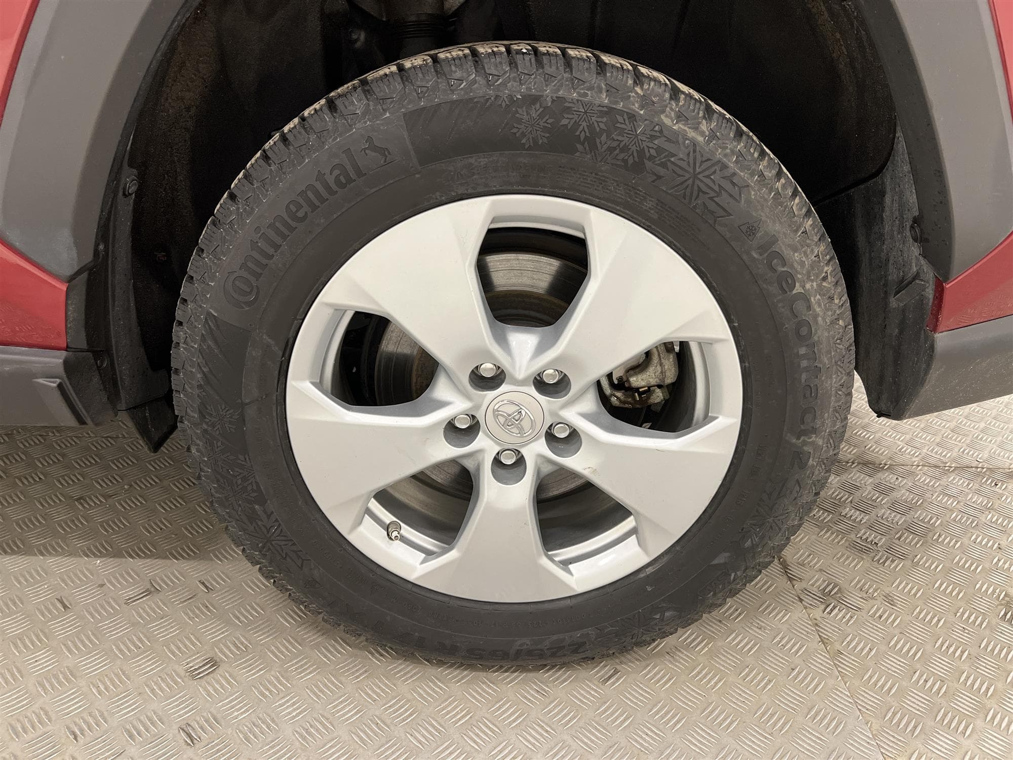 Toyota RAV4 Hybrid AWD 222hk 1 Brukare Executive Välutrustad