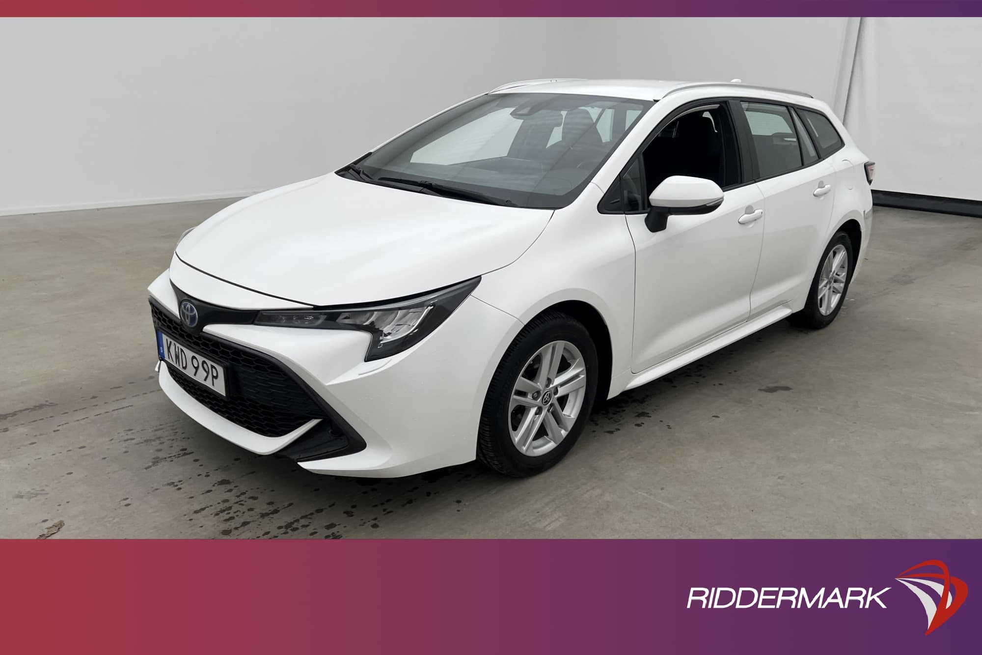 Toyota Corolla Touring Hybrid 122hk
